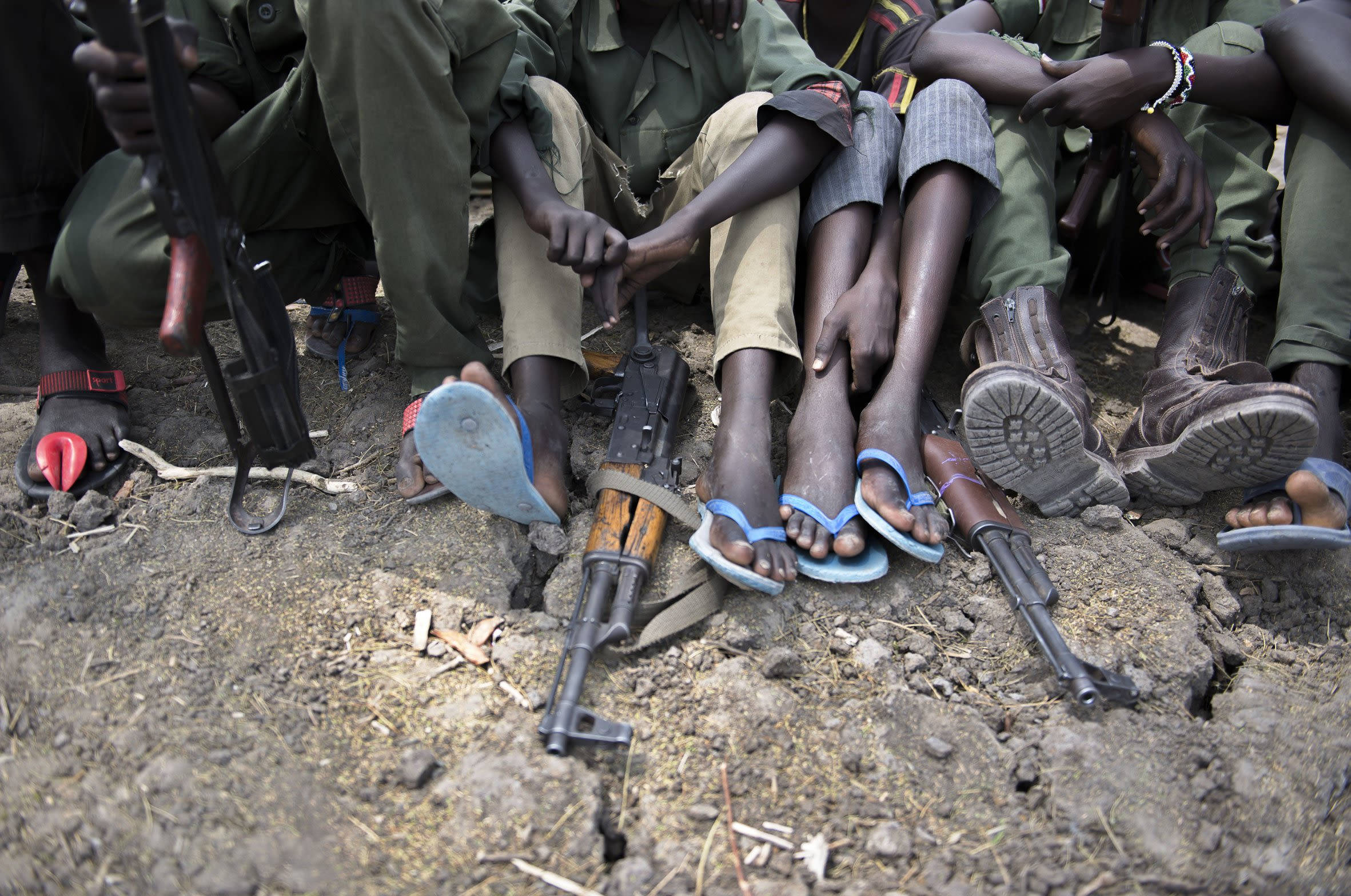 South Sudan, soldiers, green uniforms, Full HD Desktop Wallpaper