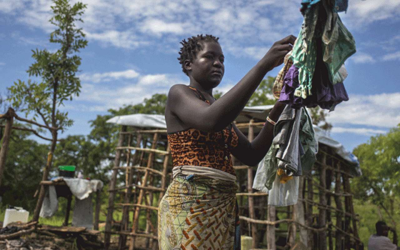 South Sudan, woman, vibrant patterned clothing, HD Desktop Wallpaper