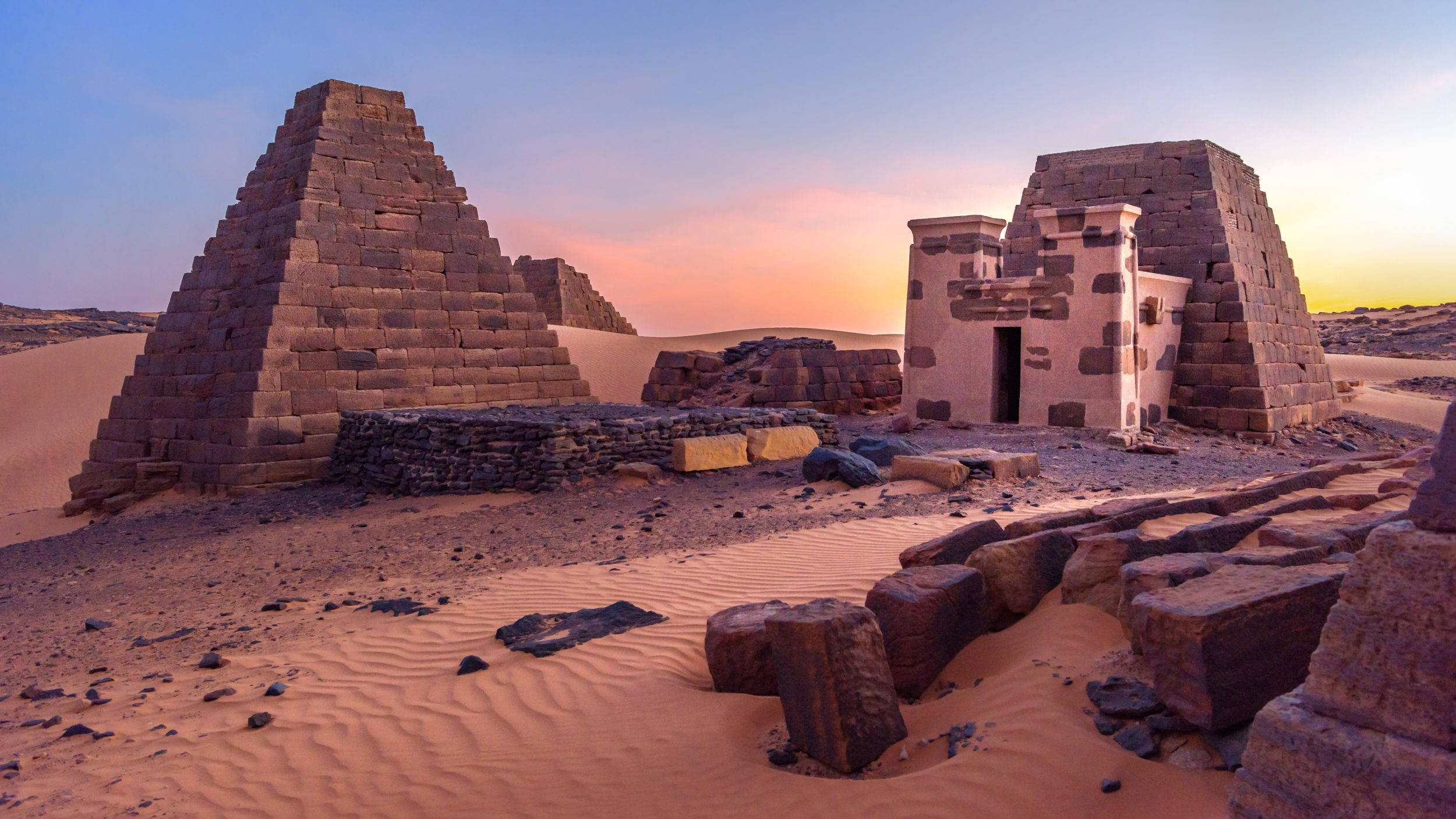 Sudan desert, sunset, ancient stone pyramids, Full HD Desktop Wallpaper