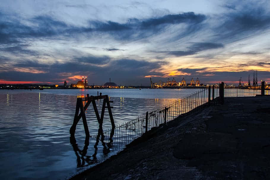 Southampton, walls, sunset, SD Desktop Wallpaper