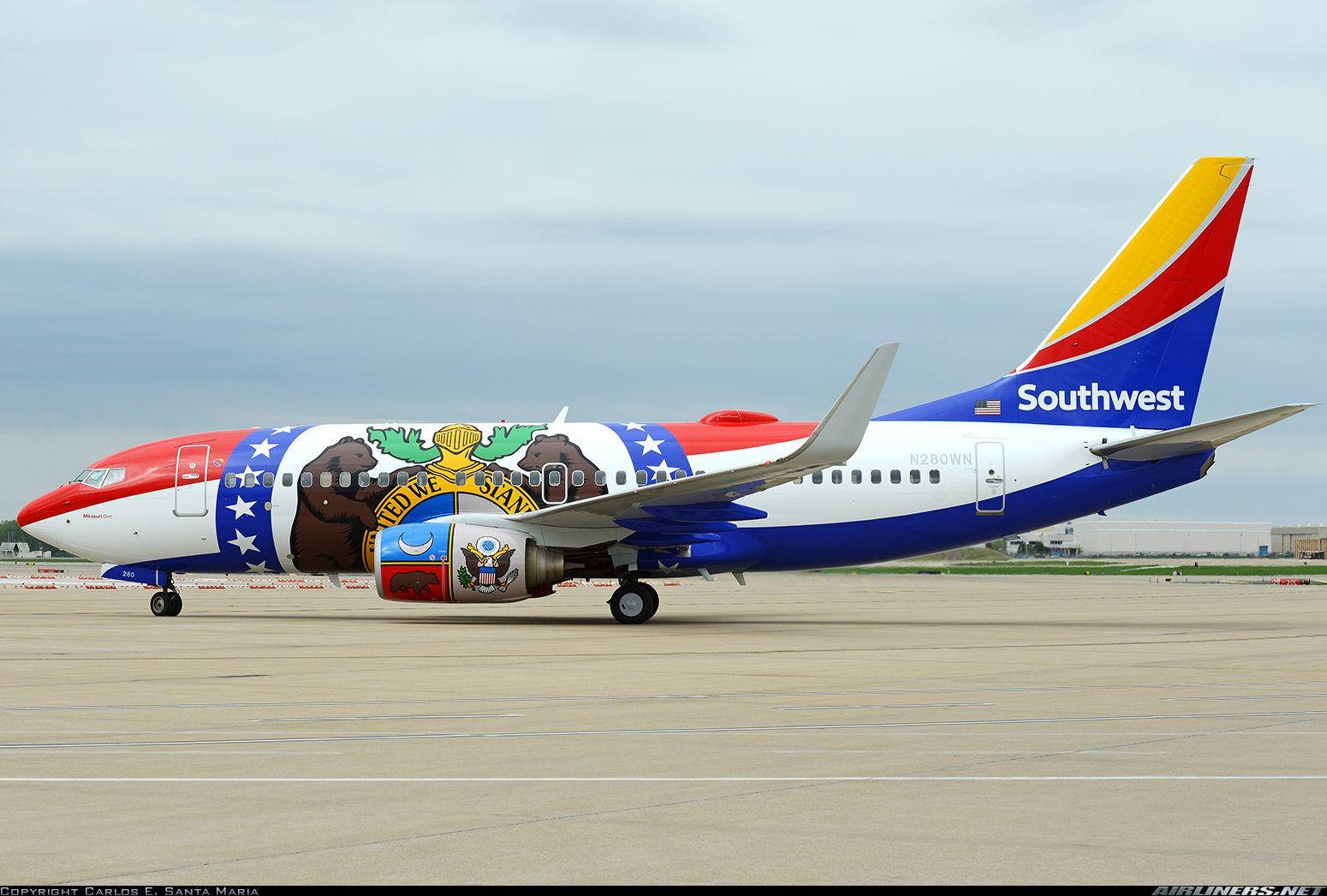 Southwest Airlines, bear, airplane, HD Desktop Wallpaper