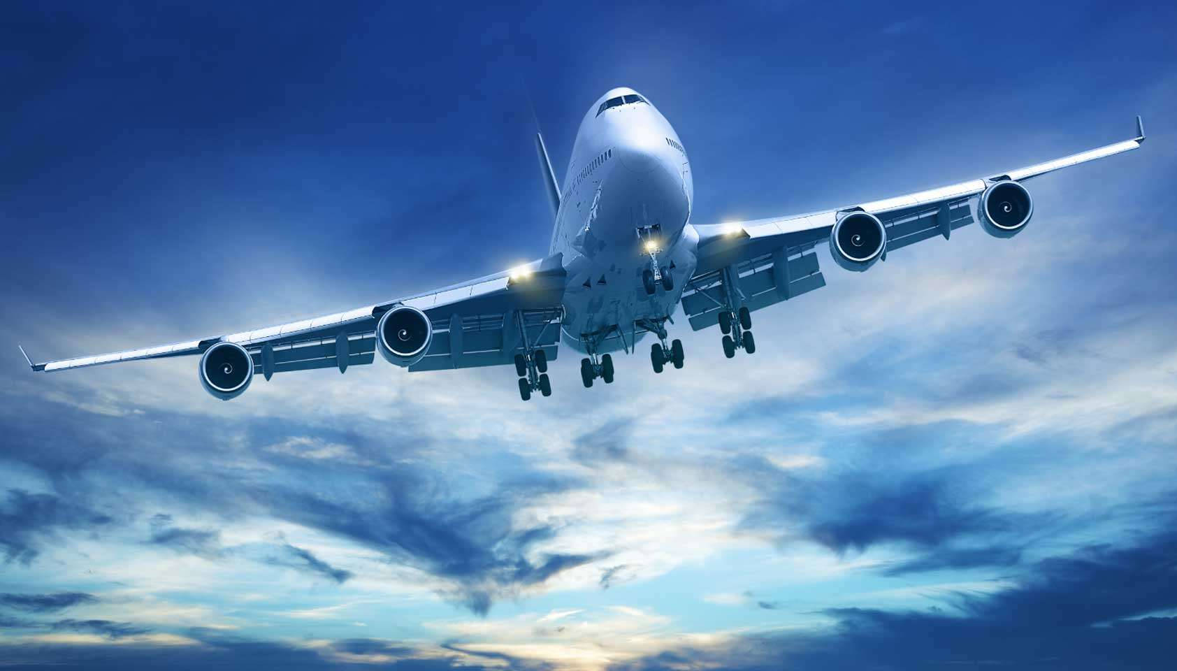Southwest Airlines, white jumbo jet, landing gear down, HD Desktop Wallpaper