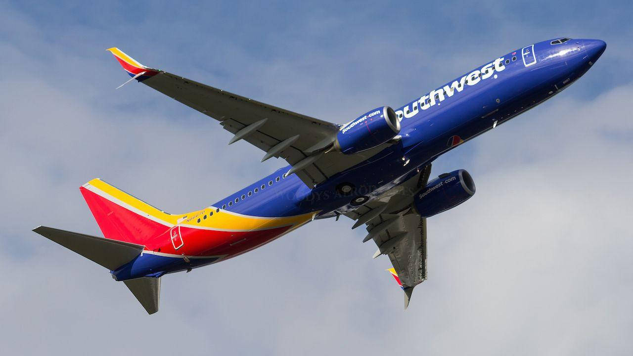 Southwest Airlines, blue red and yellow livery, jet, HD Desktop Wallpaper