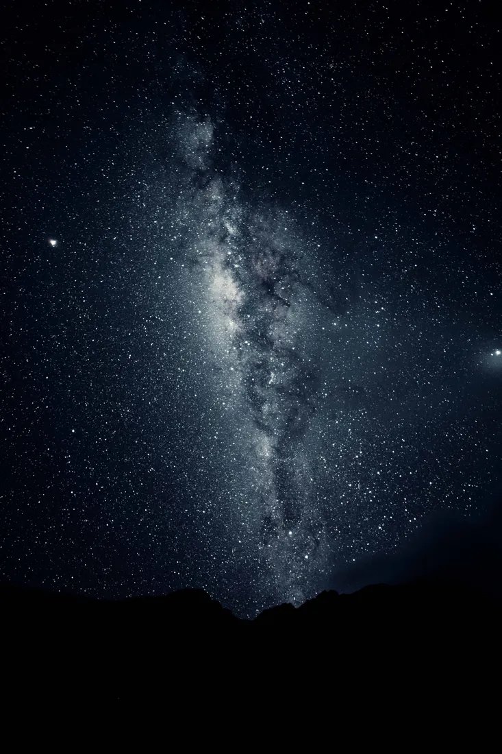 Space 4K Phone