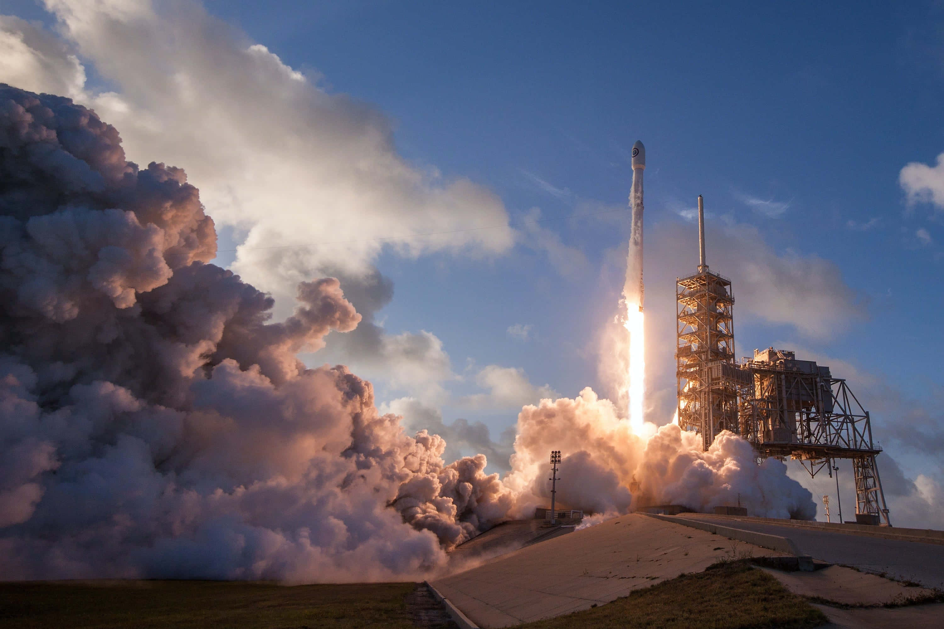 Space Exploration, rocket, blue sky, 2K Desktop Wallpaper