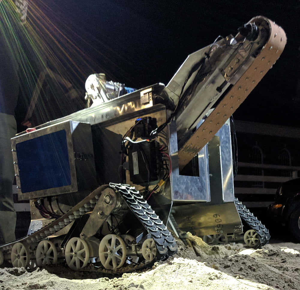 Space Mining, tracked robot, exposed wiring, SD Desktop Wallpaper