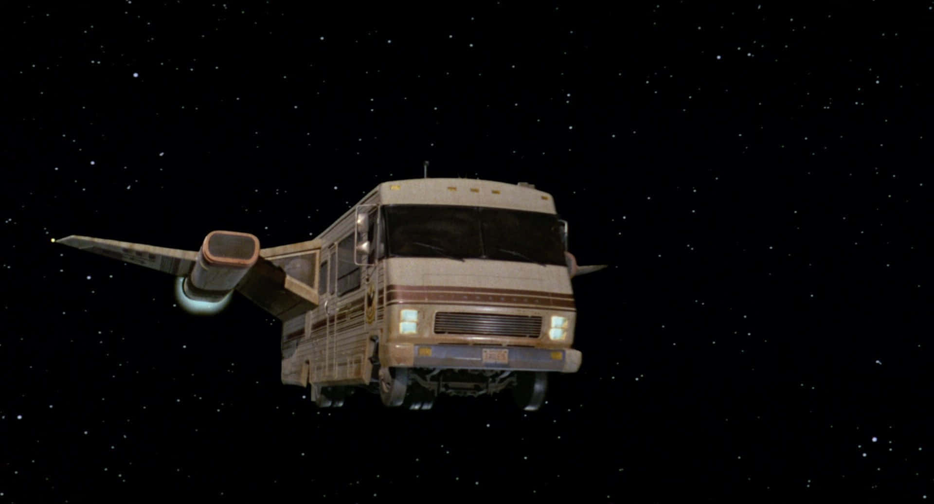 Spaceballs, RV with wings, glowing engines, Full HD Desktop Wallpaper