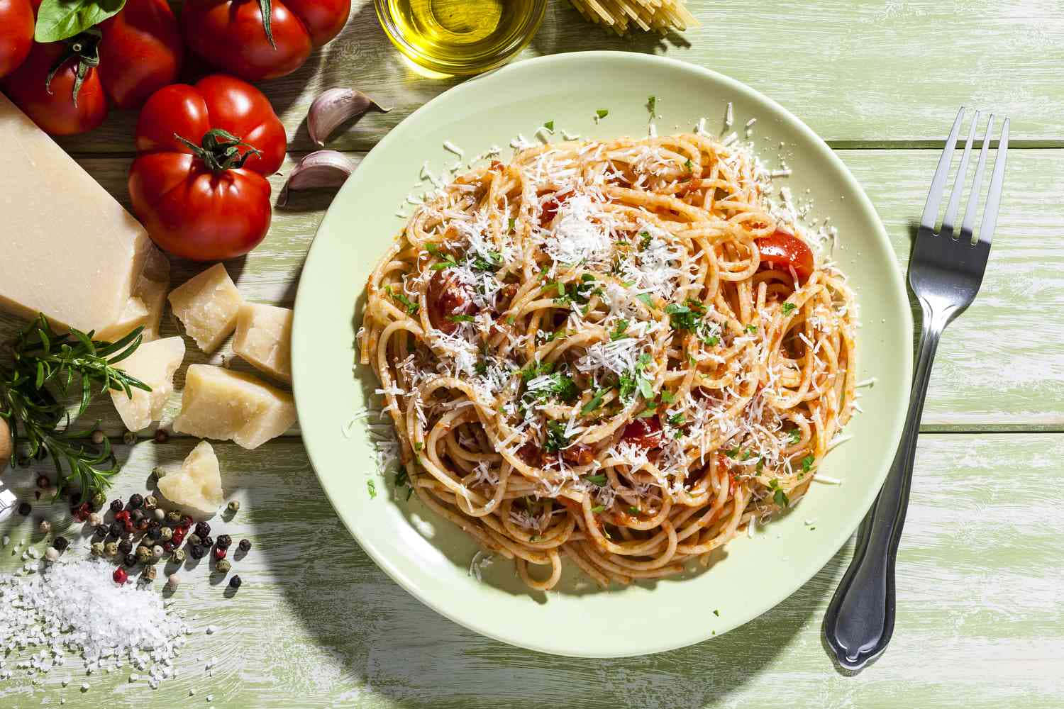 spaghetti, tomato sauce, parmesan cheese, HD Desktop Wallpaper