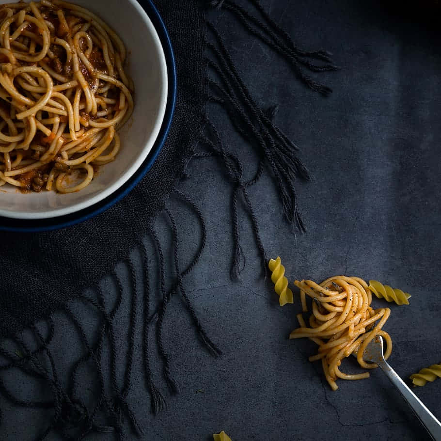 spaghetti, meat sauce, spoon, SD Desktop Wallpaper
