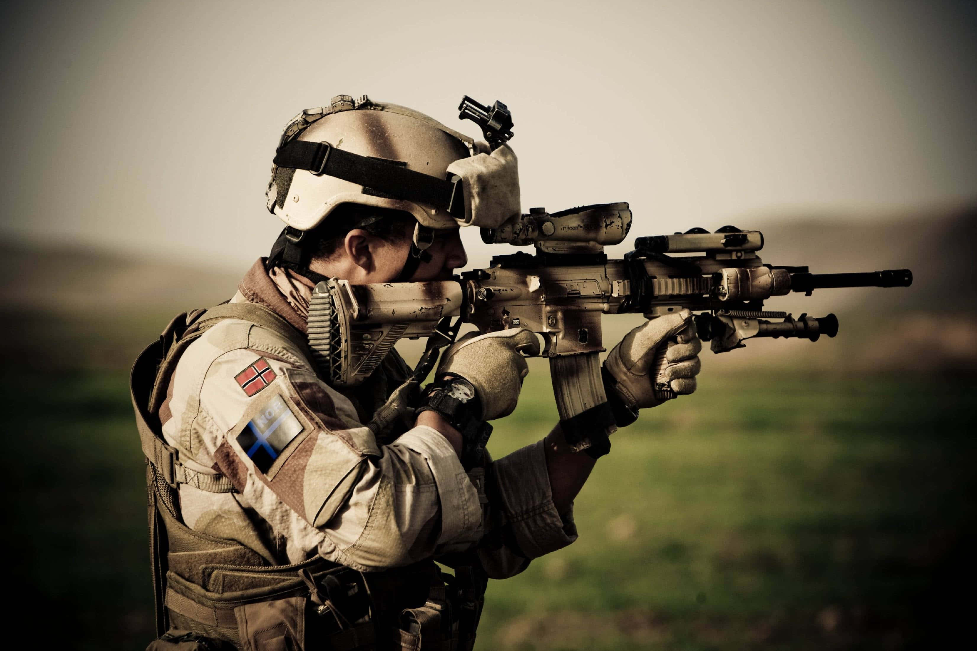 Special Forces, desert camouflage, rifle, 2K Desktop Wallpaper
