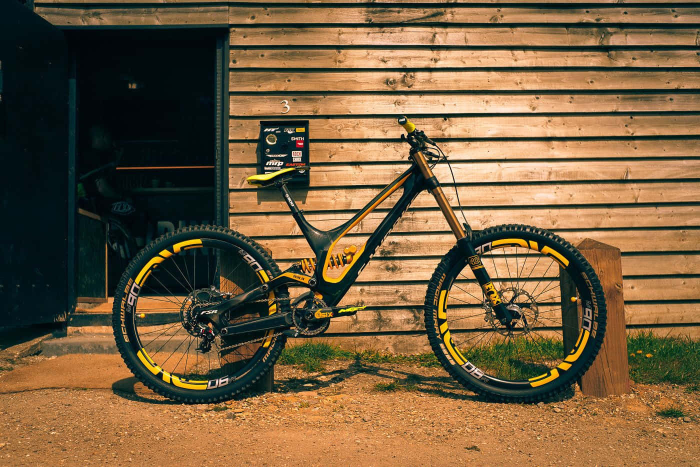 Specialized, mountain bike, black and yellow, HD Desktop Wallpaper