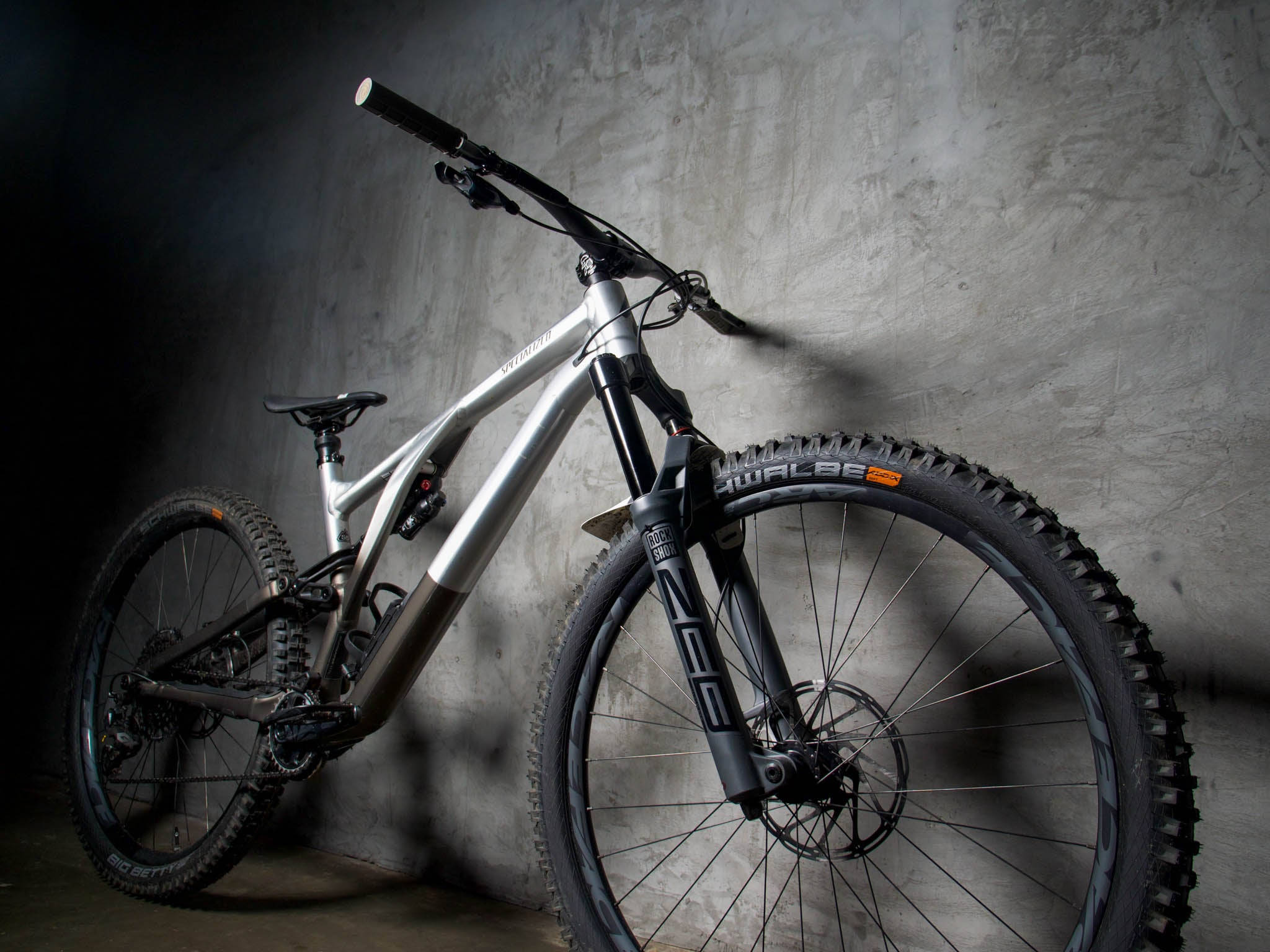 Specialized, full-suspension mountain bike, silver, Full HD Desktop Wallpaper