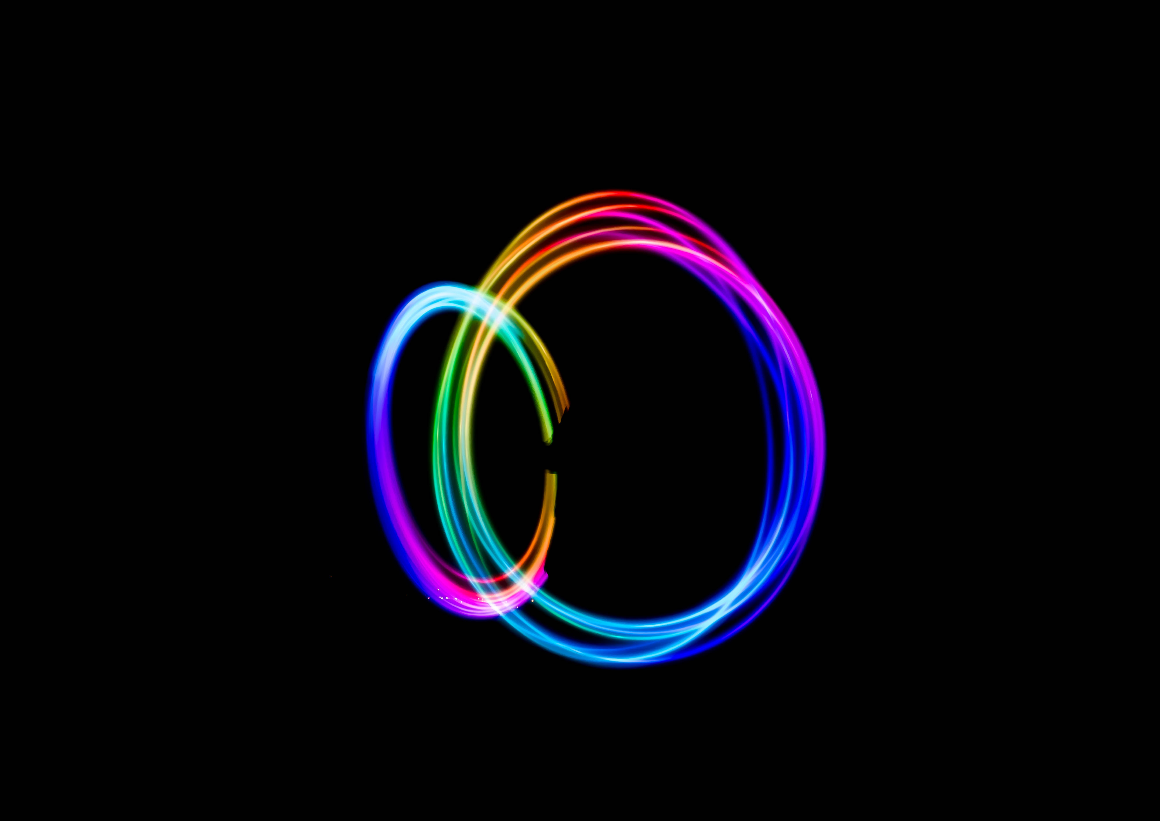 rainbow, glowing circles, black background, 4K Desktop Wallpaper
