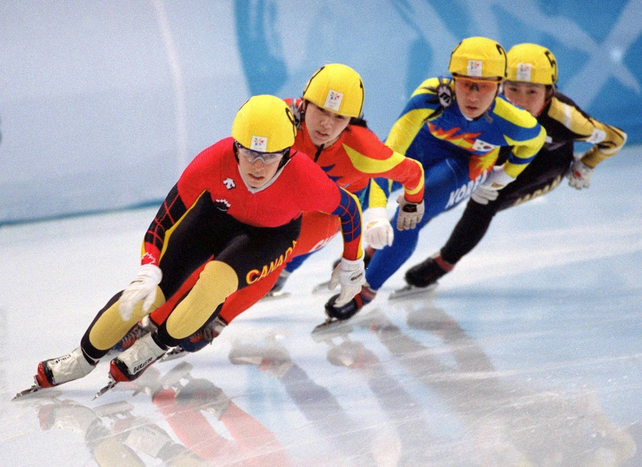 speed skating competition, red yellow and blue suits, ice rink, HD Desktop Wallpaper