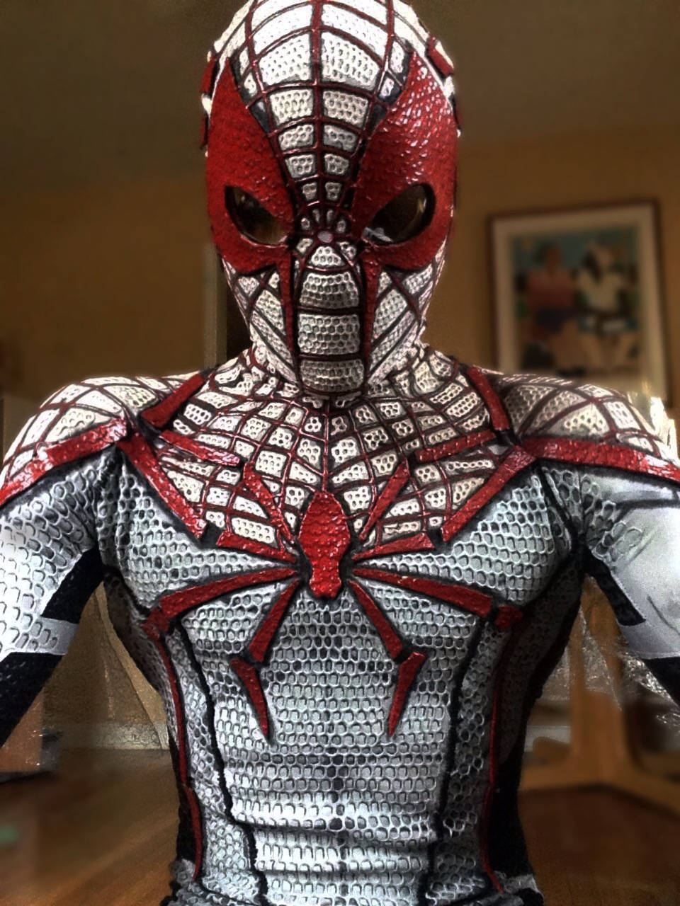 Spider Man White, red and silver, textured armor-like plating, HD Phone Wallpaper