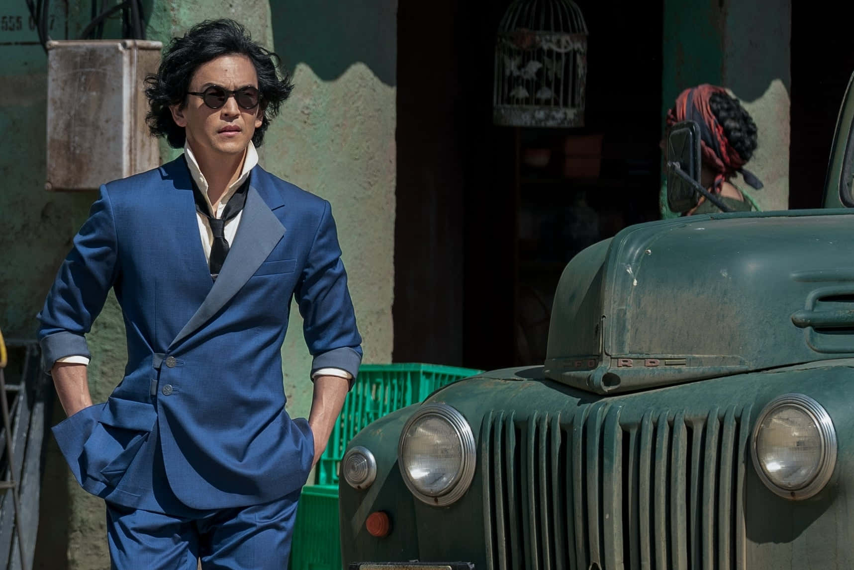 Spike Spiegel, blue suit, sunglasses, HD Desktop Wallpaper