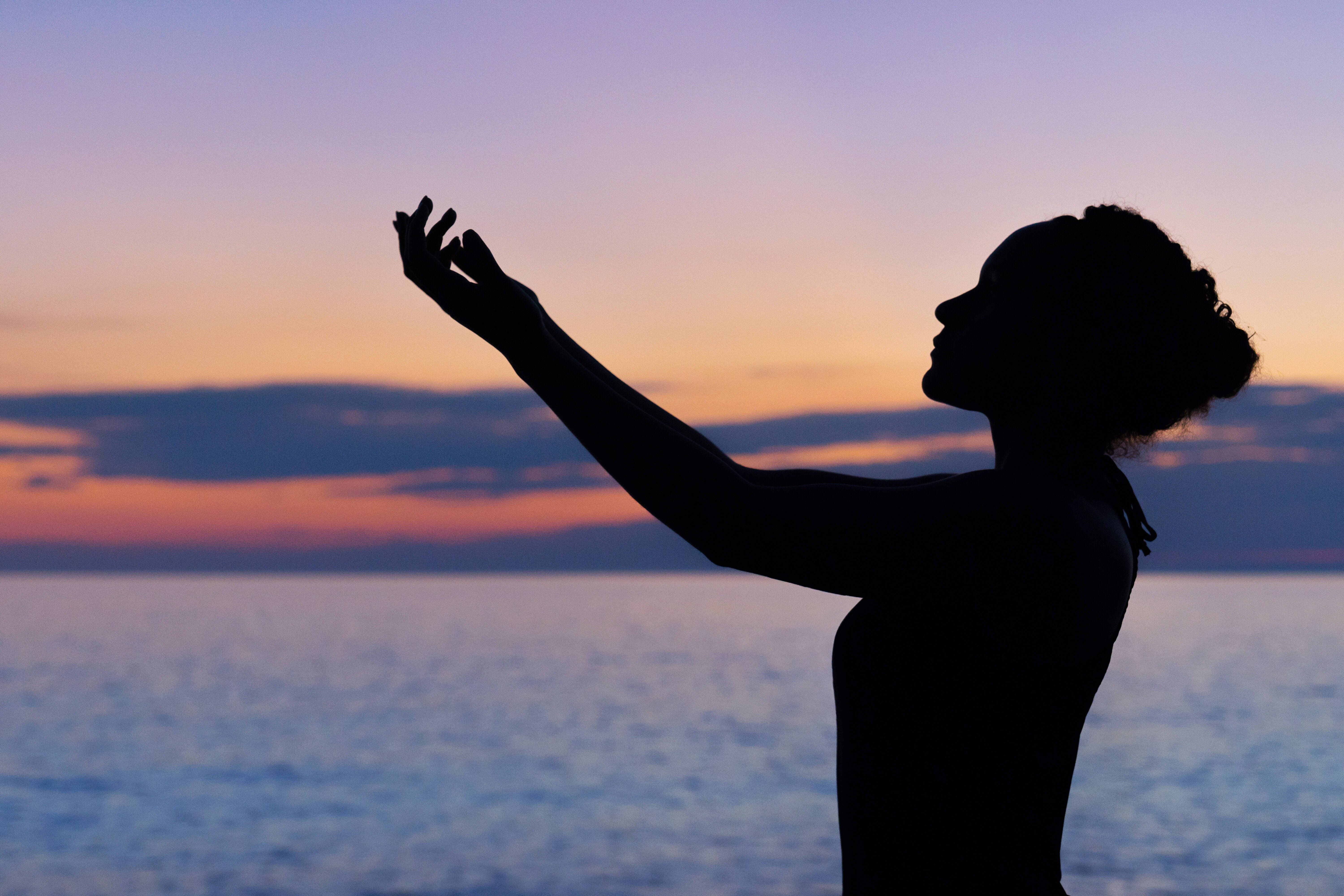 woman, vibrant sunset, calm ocean waters, 5K Desktop Wallpaper
