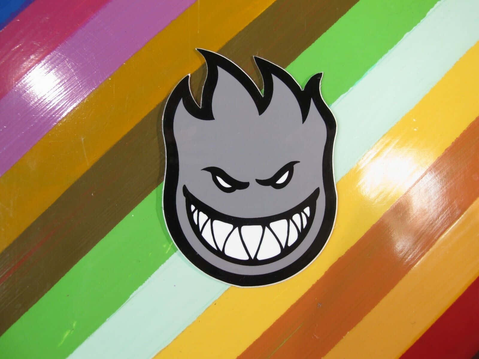 Spitfire Skate, gray flame-headed sticker, grinning face, HD Desktop Wallpaper