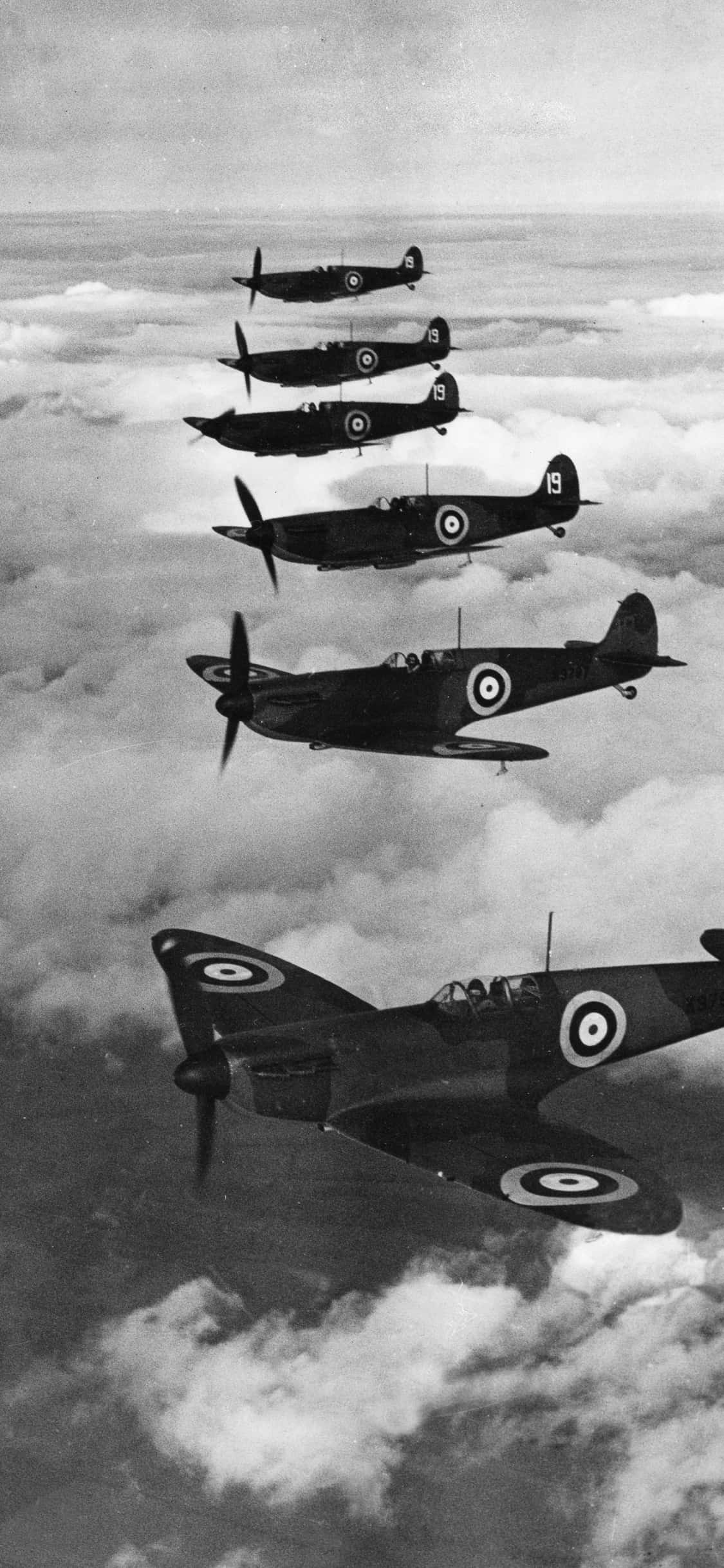 Spitfire, vintage fighter planes, tight formation, Full HD Phone Wallpaper