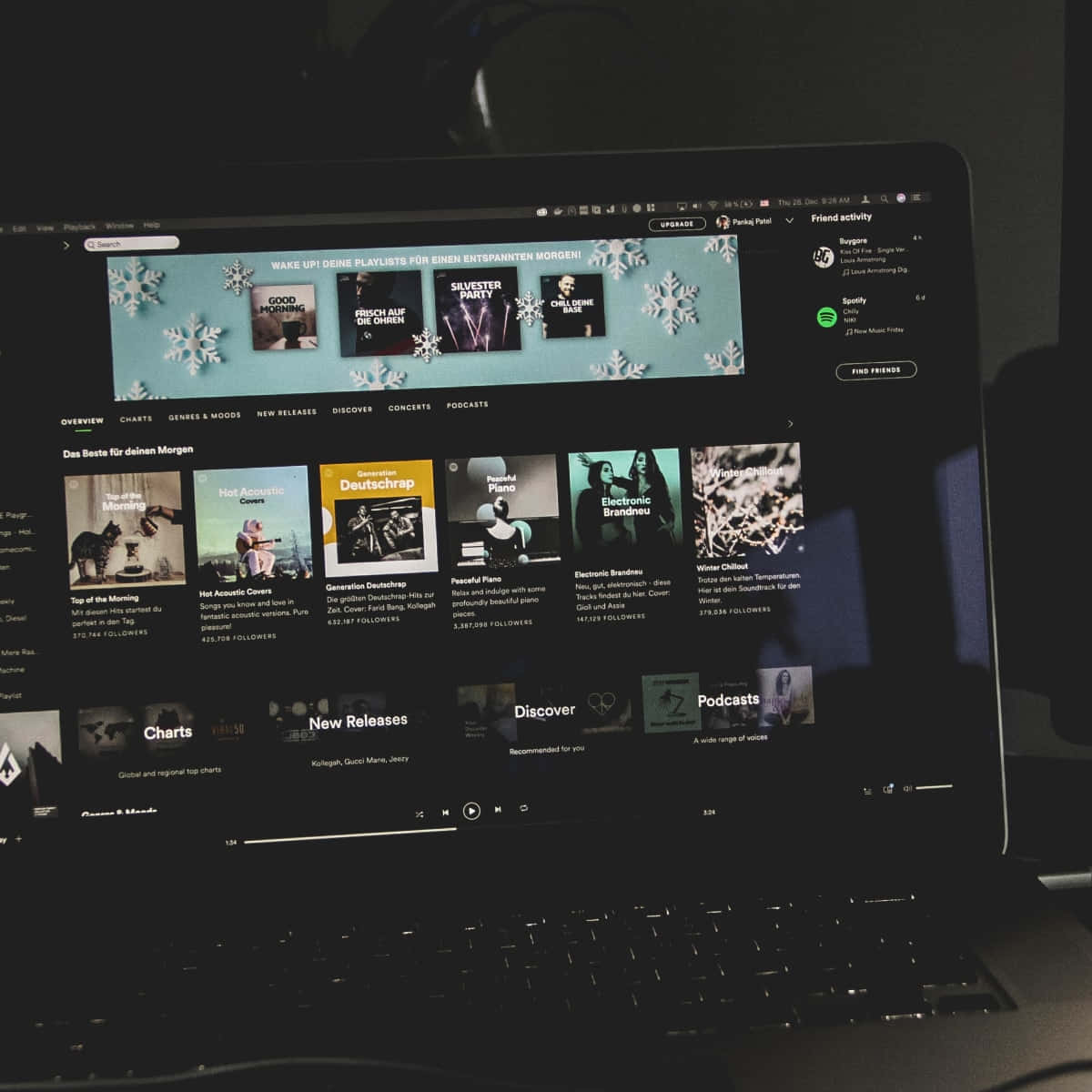 Spotify, laptop screen, Spotify homepage, SD Desktop Wallpaper