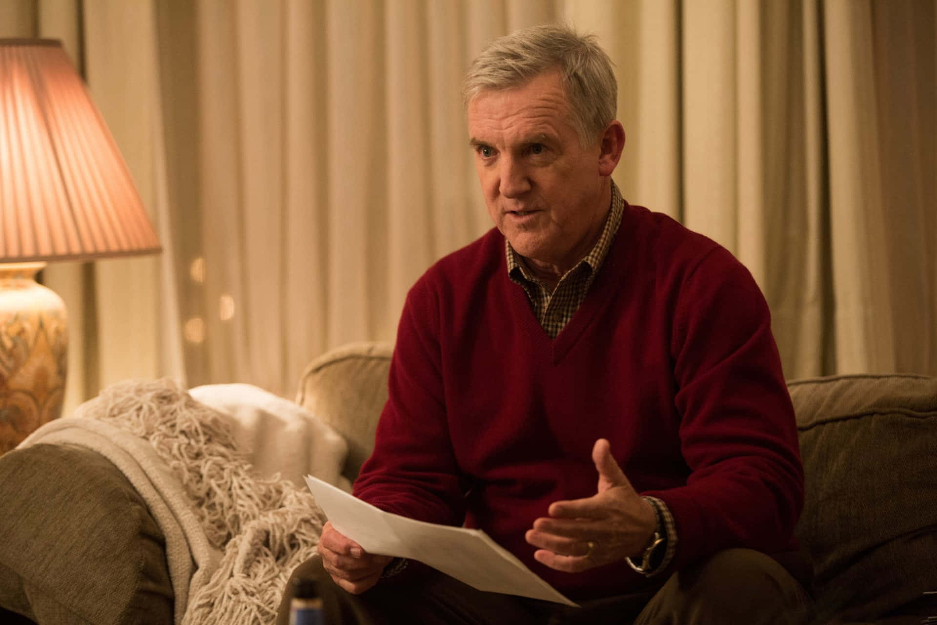 Spotlight Movie, red sweater, couch, Full HD Desktop Wallpaper