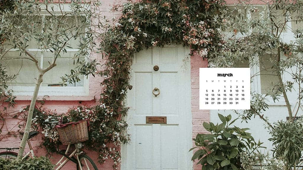 Spring is Here, pink house, white door, SD Desktop Wallpaper