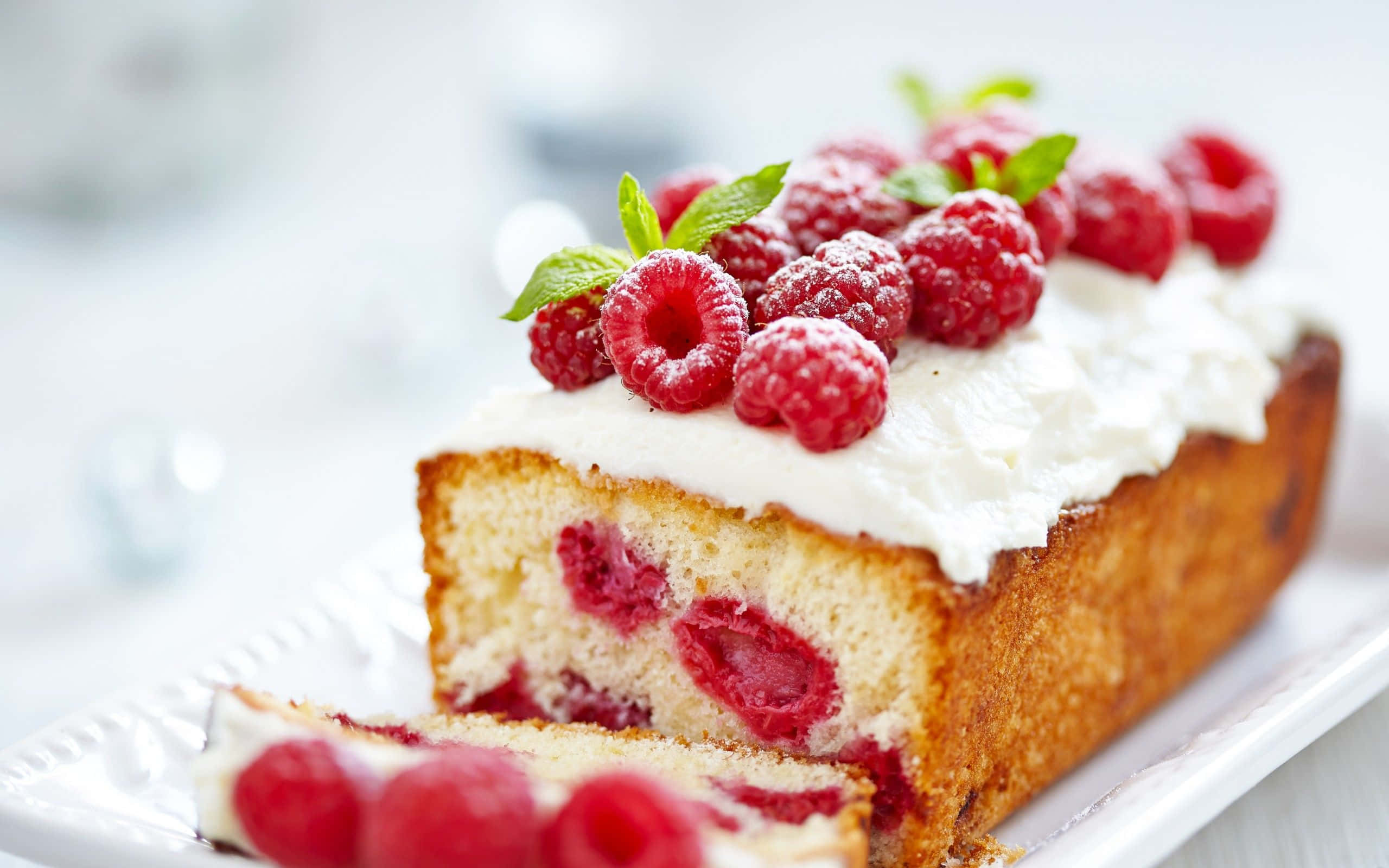 spring desserts, raspberry cake, whipped cream, 2K Desktop Wallpaper