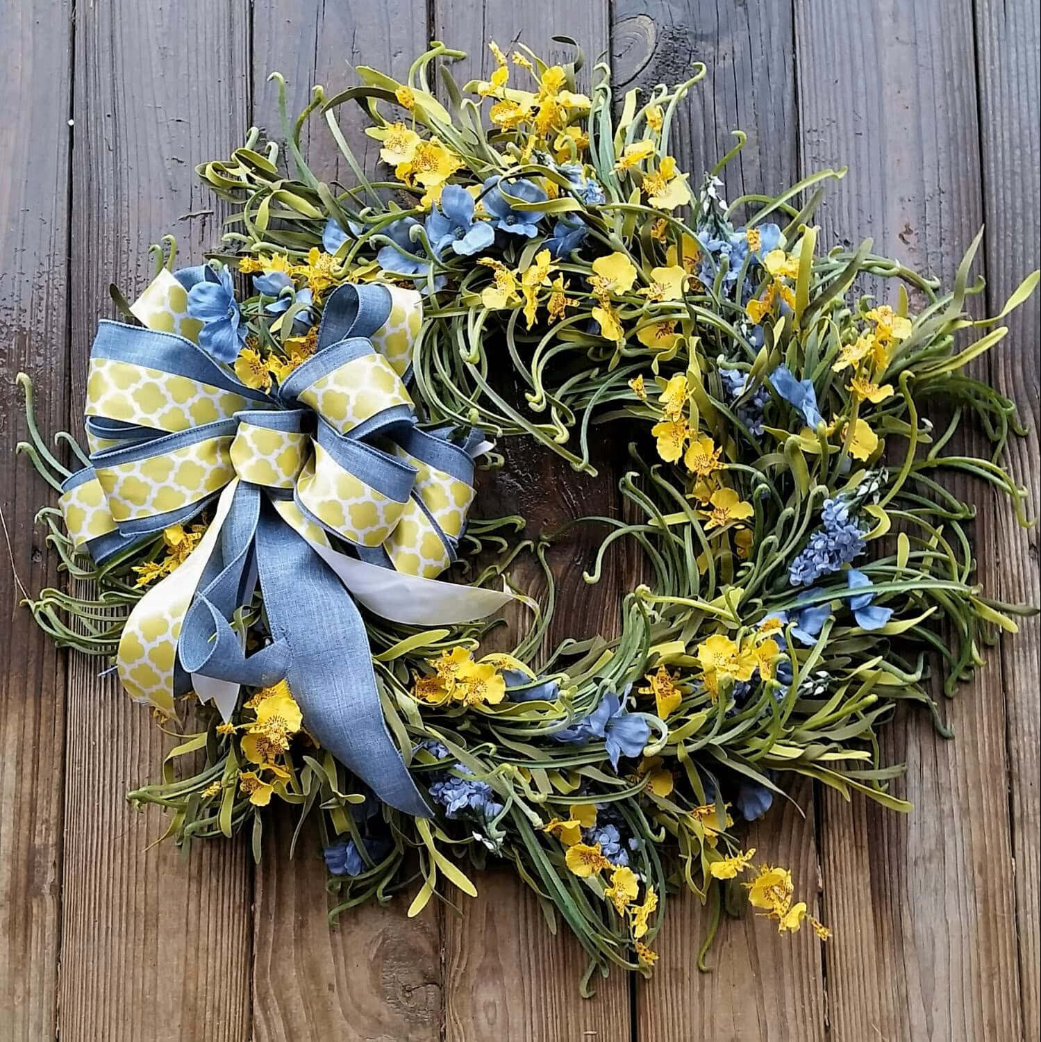 Spring Wreath, yellow and blue flowers, patterned bow, HD Phone Wallpaper