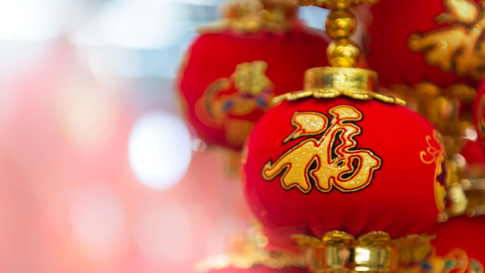 Spring Festival, red lanterns, golden '福' characters, Full HD Desktop Wallpaper