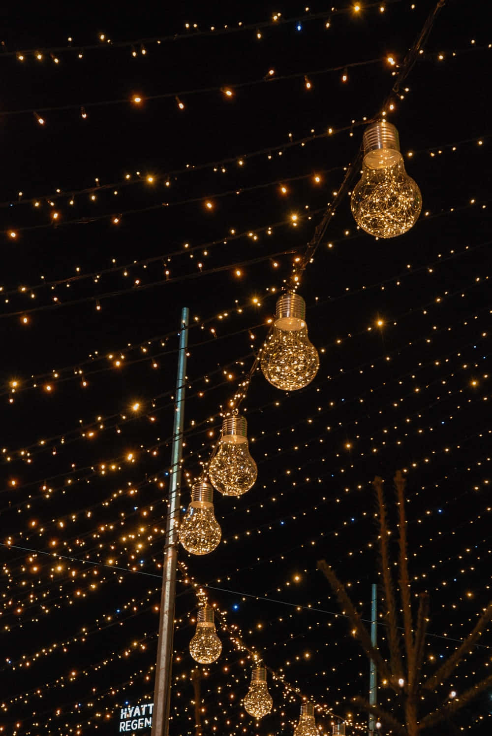 Spring Lights, golden string lights, glittering bulb ornaments, HD Phone Wallpaper