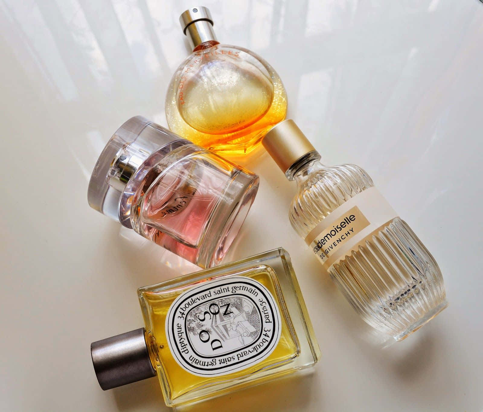 Spring Perfume, amber pink, clear glass, HD Desktop Wallpaper