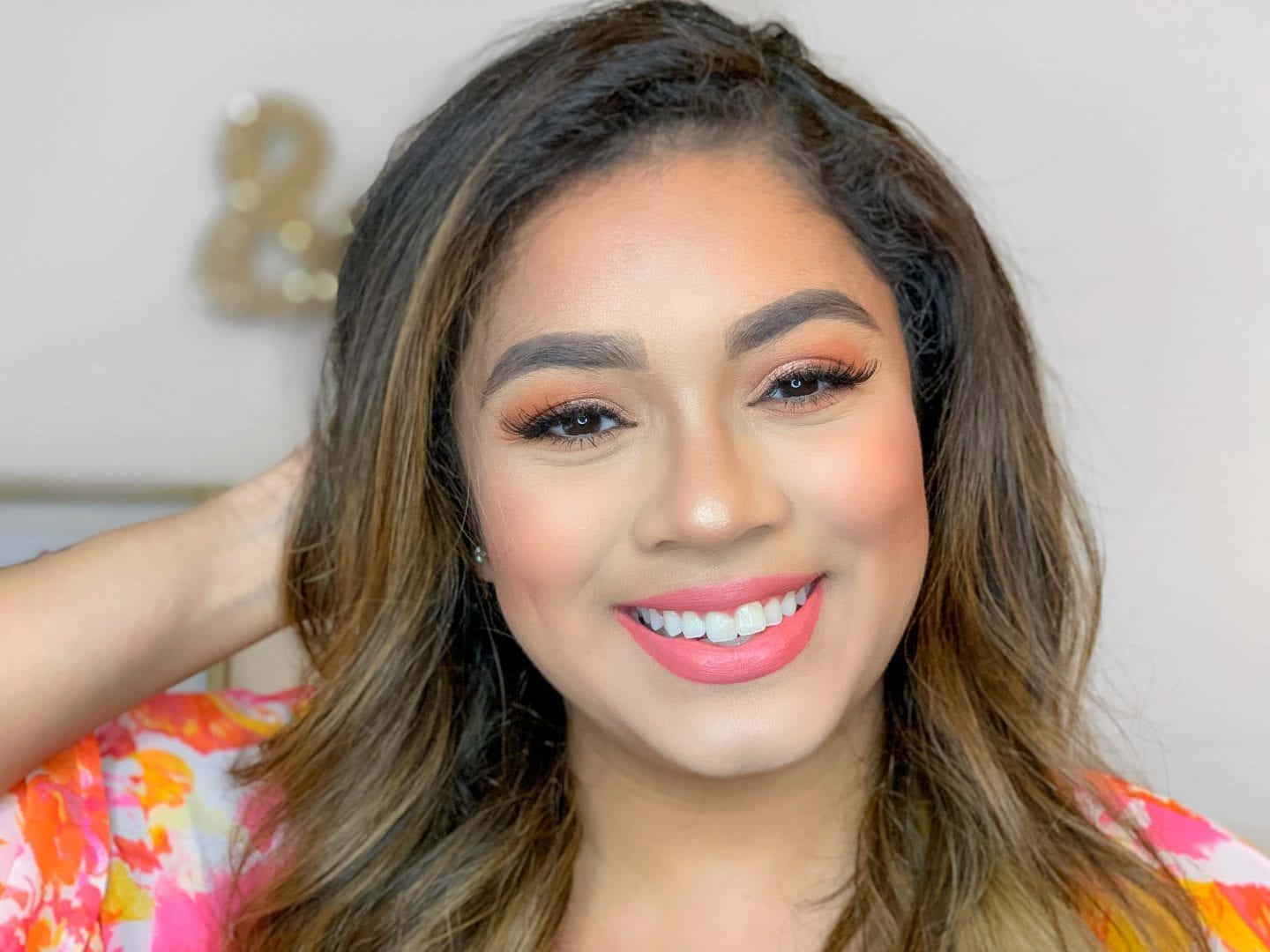 Spring Makeup Look, vibrant floral top, warm-toned makeup, HD Desktop Wallpaper