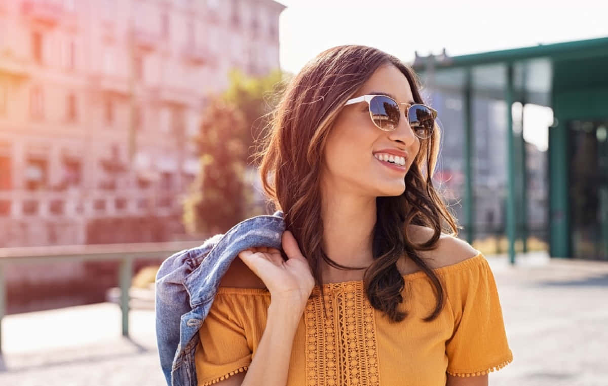 spring fashion, yellow top, denim jacket, SD Desktop Wallpaper