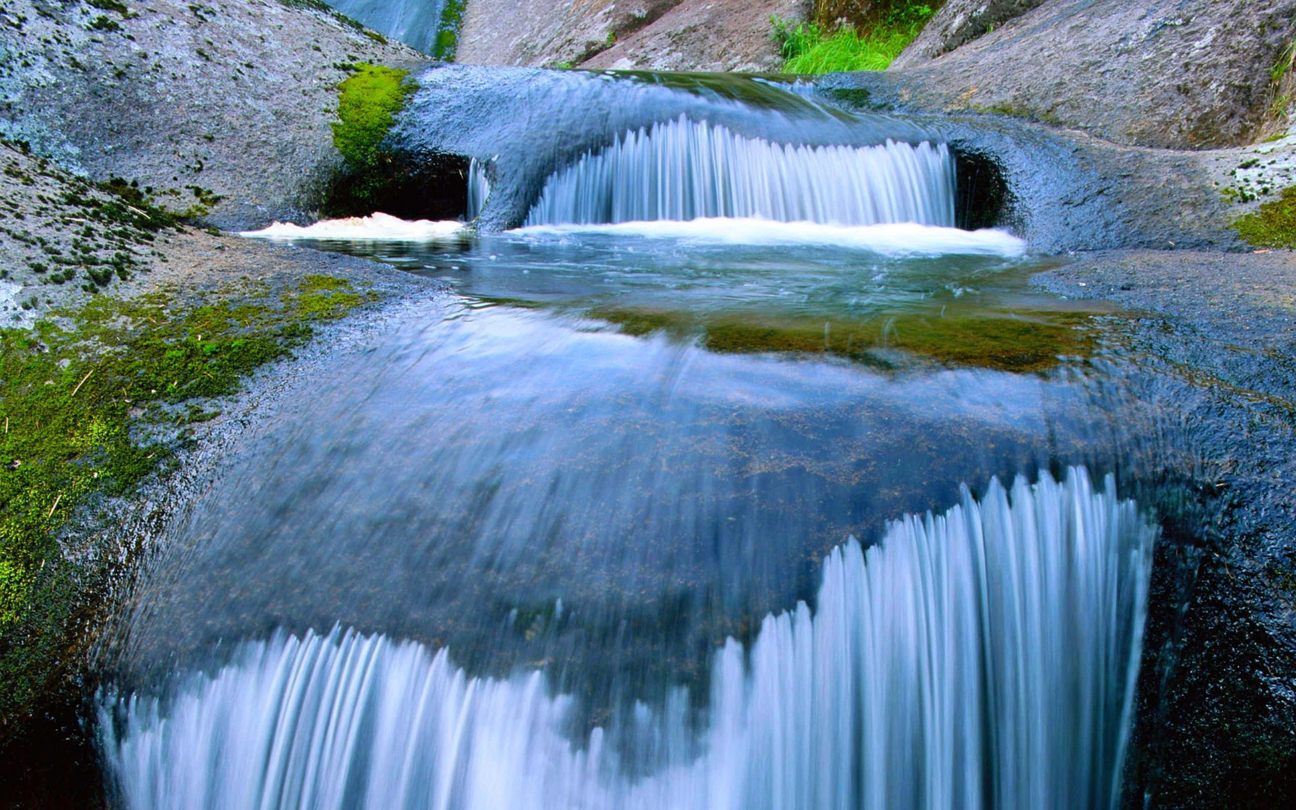 Spring Water, mountain stream, mossy rocks, 2K Desktop Wallpaper