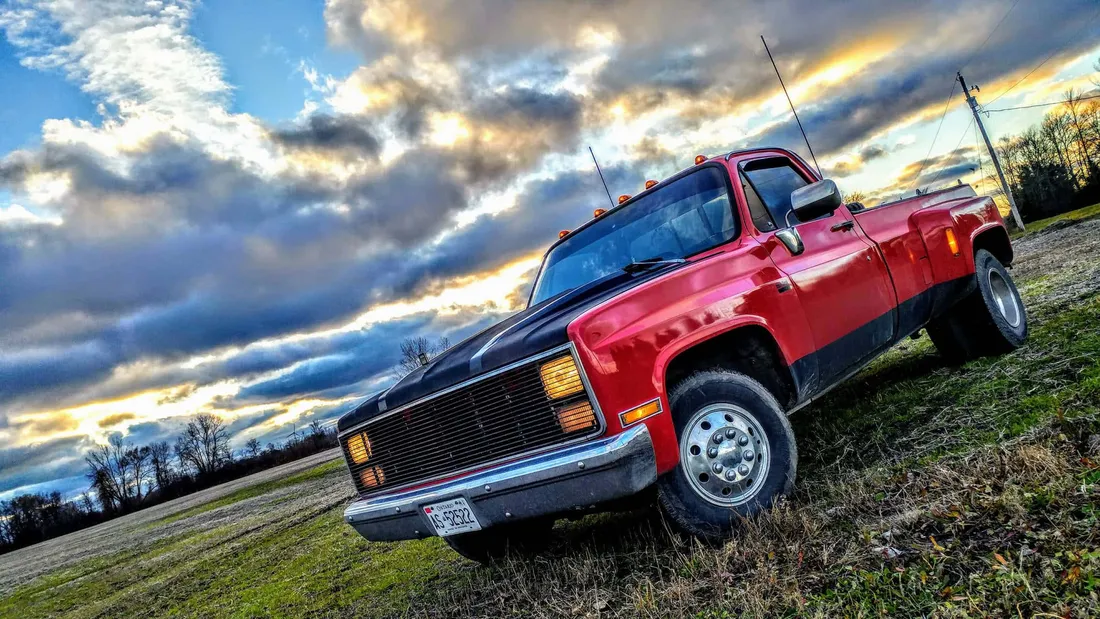 Square Body Truck