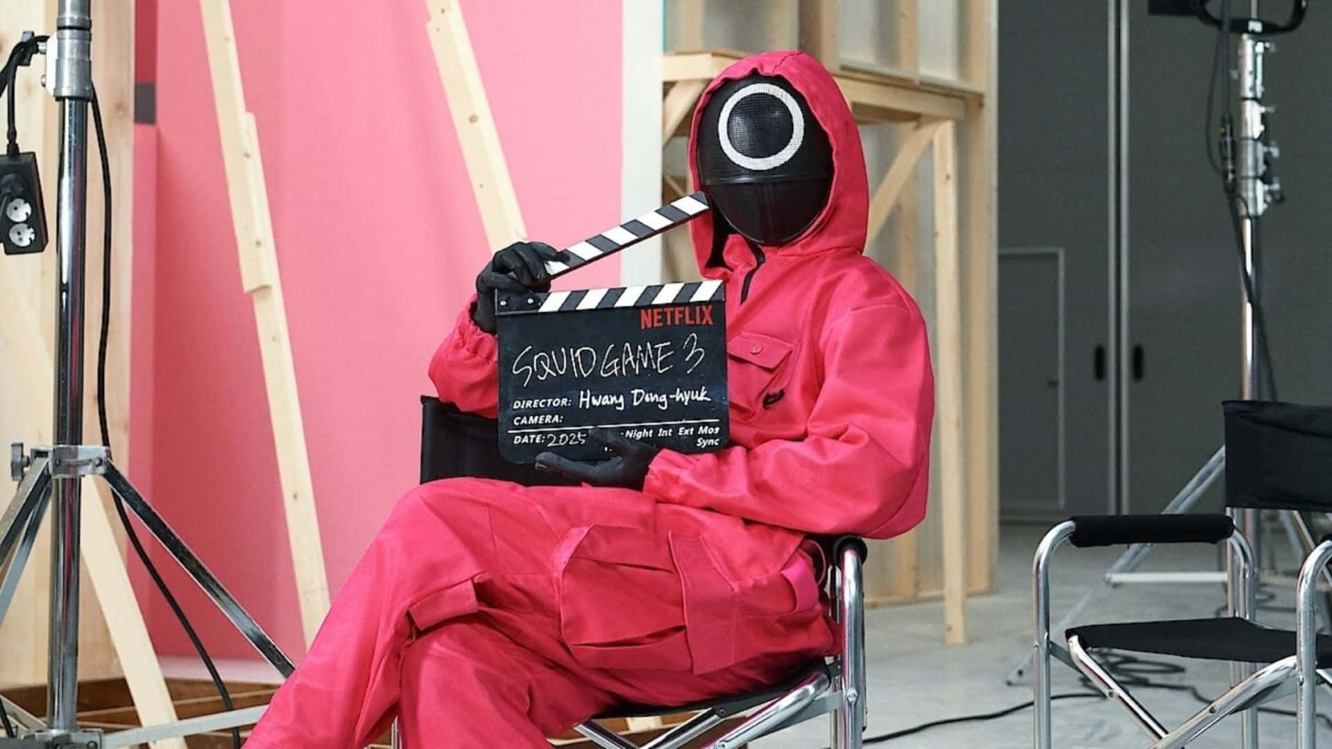 Squid Game Season 3, red squid game uniform, clapperboard, Full HD Desktop Wallpaper