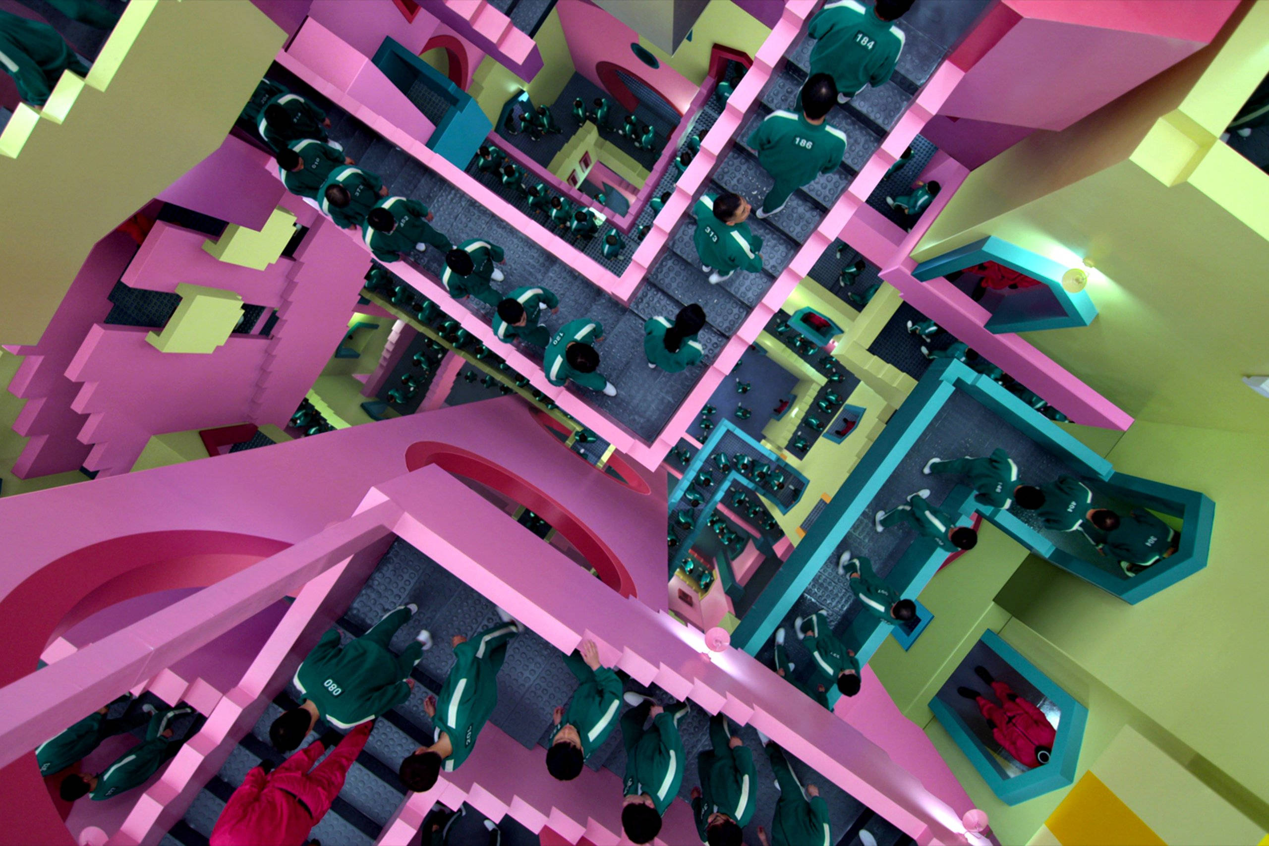 Squid Game, green jumpsuits, pink and yellow geometric corridors, 2K Desktop Wallpaper