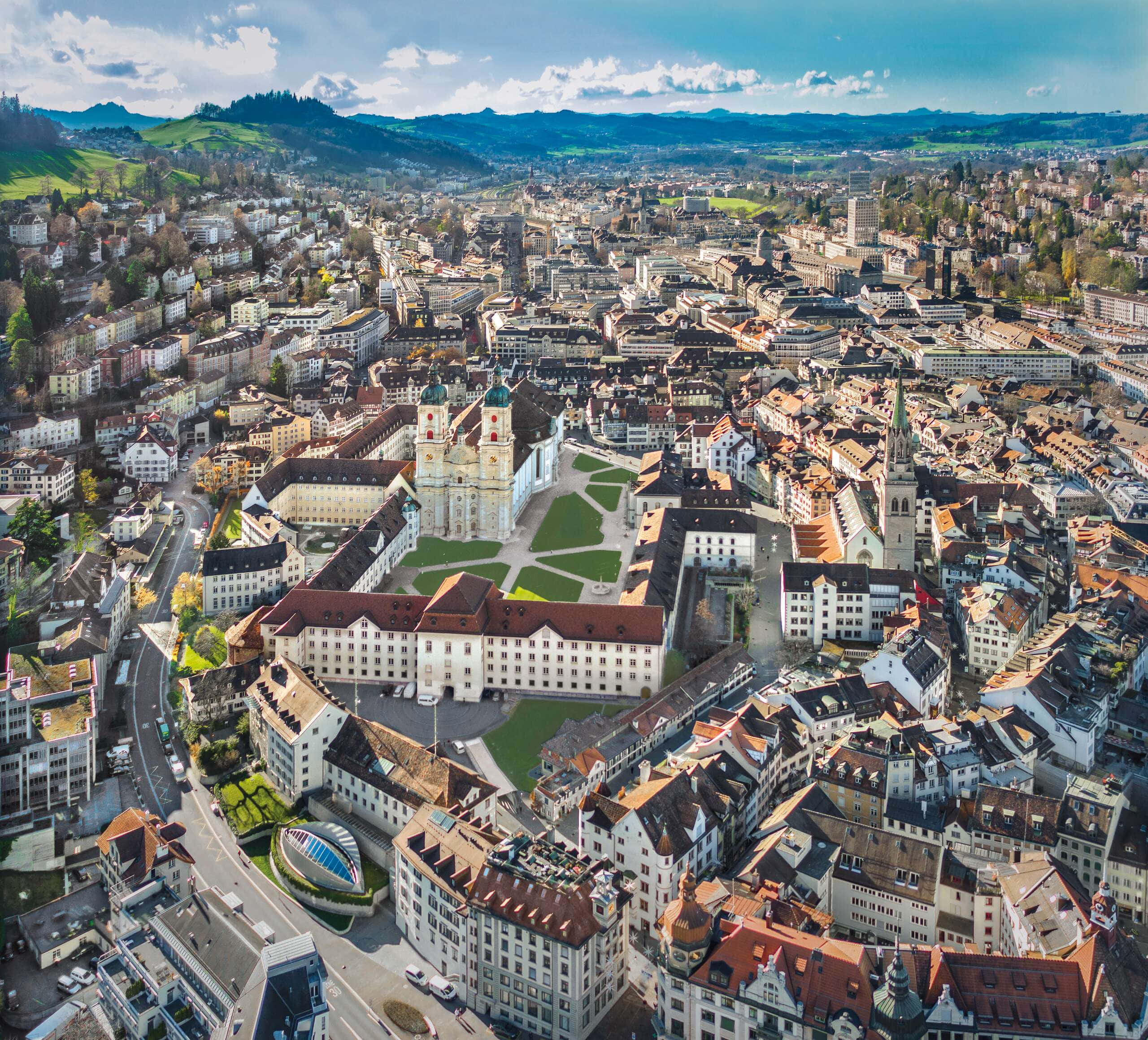 St Gallen, red-roofed buildings, grand cathedral, 2K Desktop Wallpaper