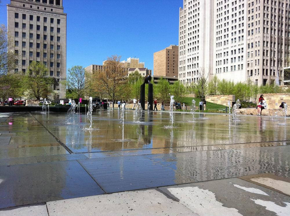 St. Louis, fountain, urban plaza, SD Desktop Wallpaper