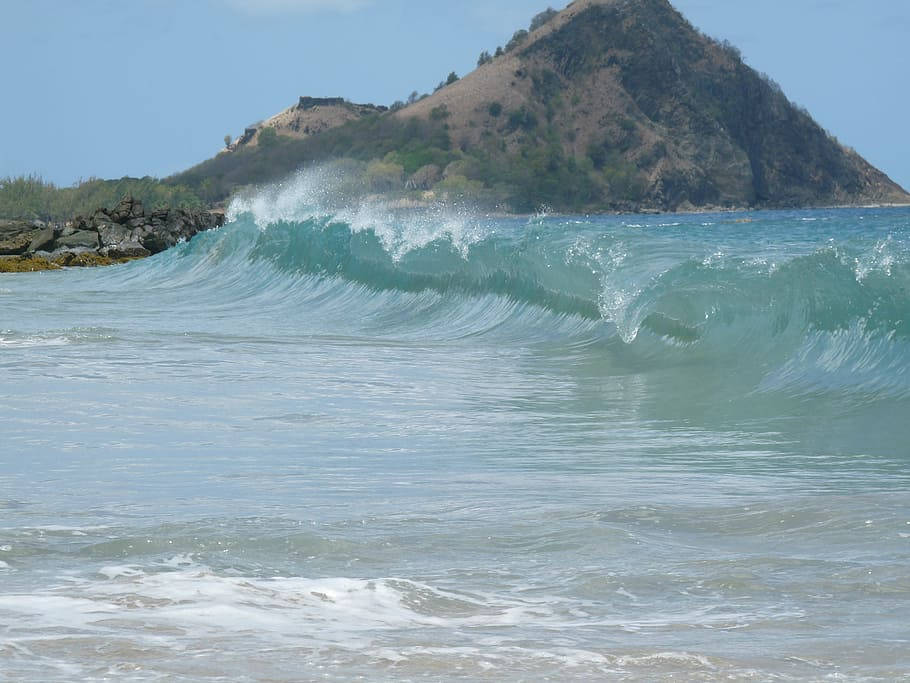 St Lucia, turquoise wave, rocky shore, SD Desktop Wallpaper