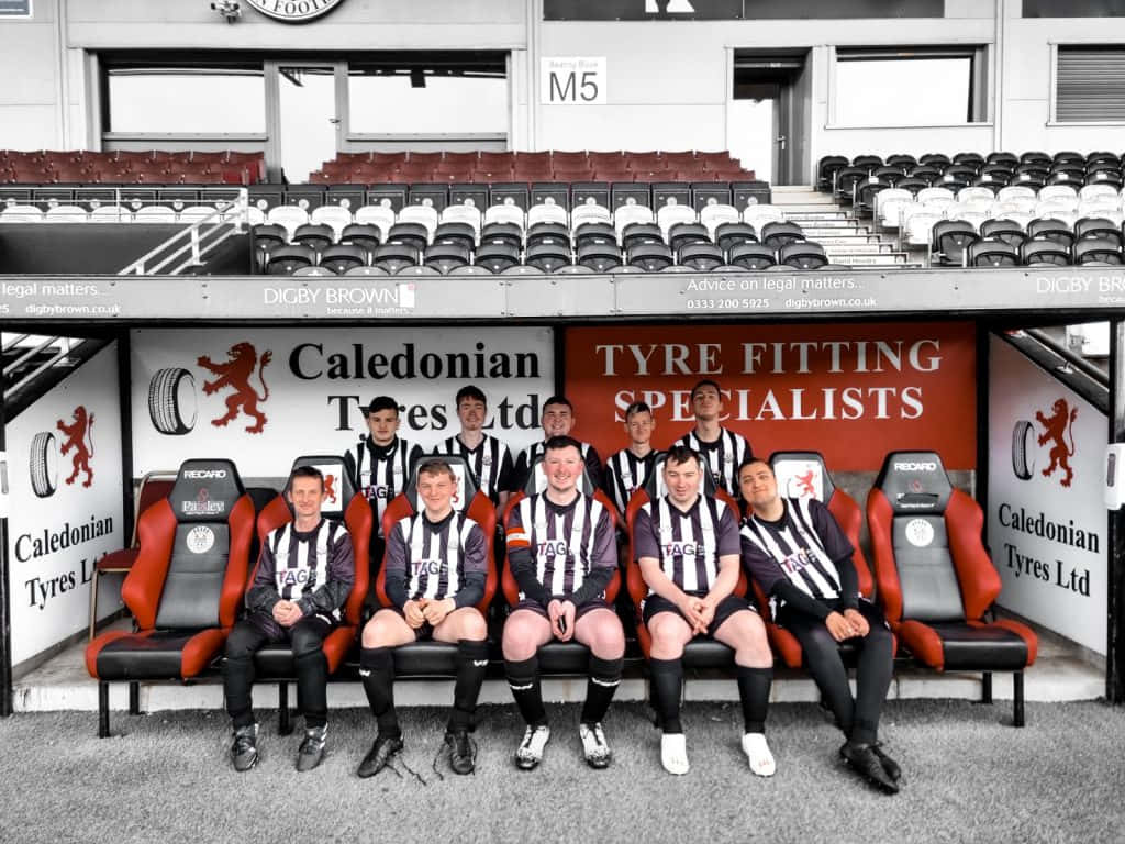 St Mirren, black and white striped jerseys, red seats, SD Desktop Wallpaper