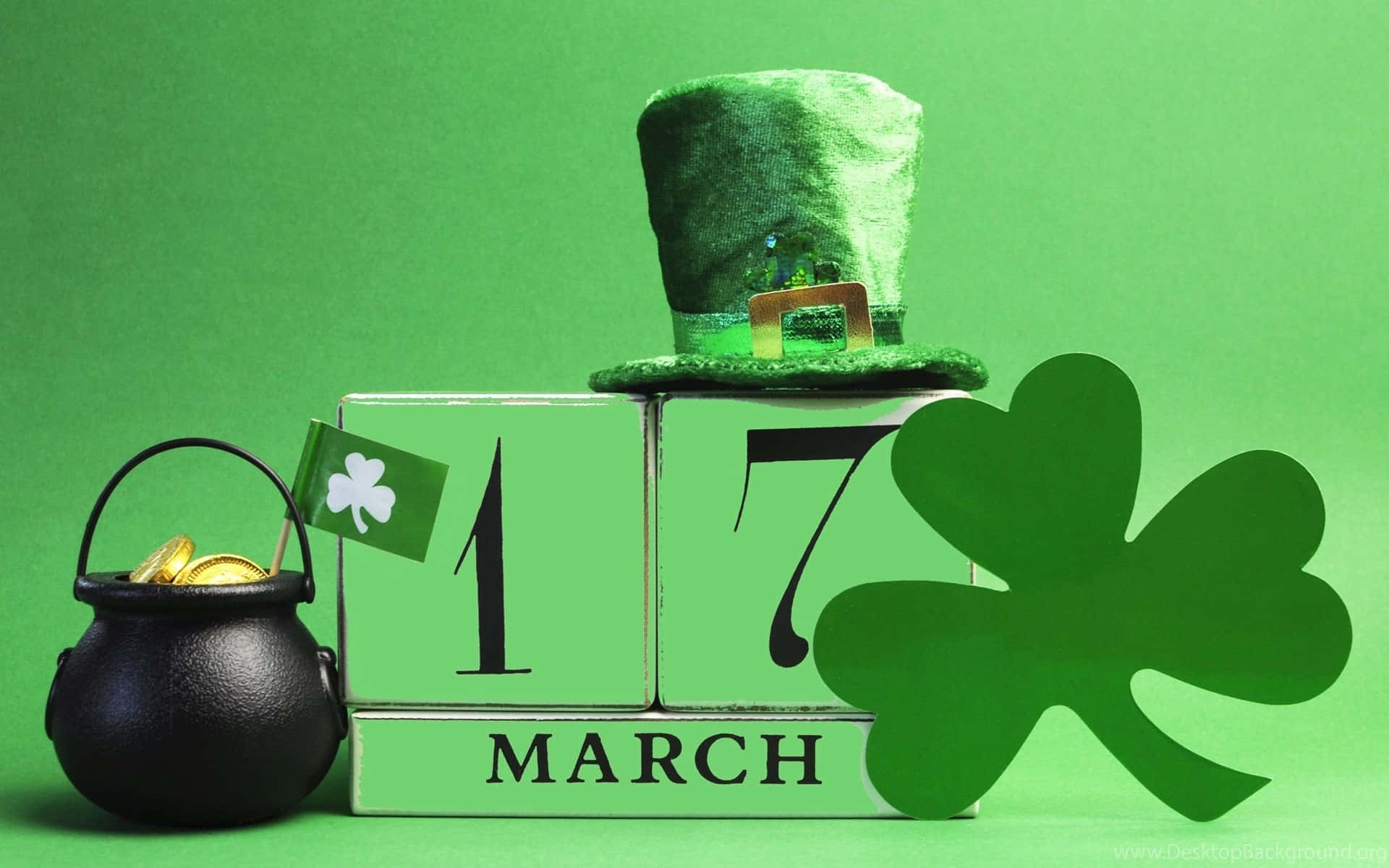 green leprechaun hat, wooden blocks, 17 March, Full HD Desktop Wallpaper