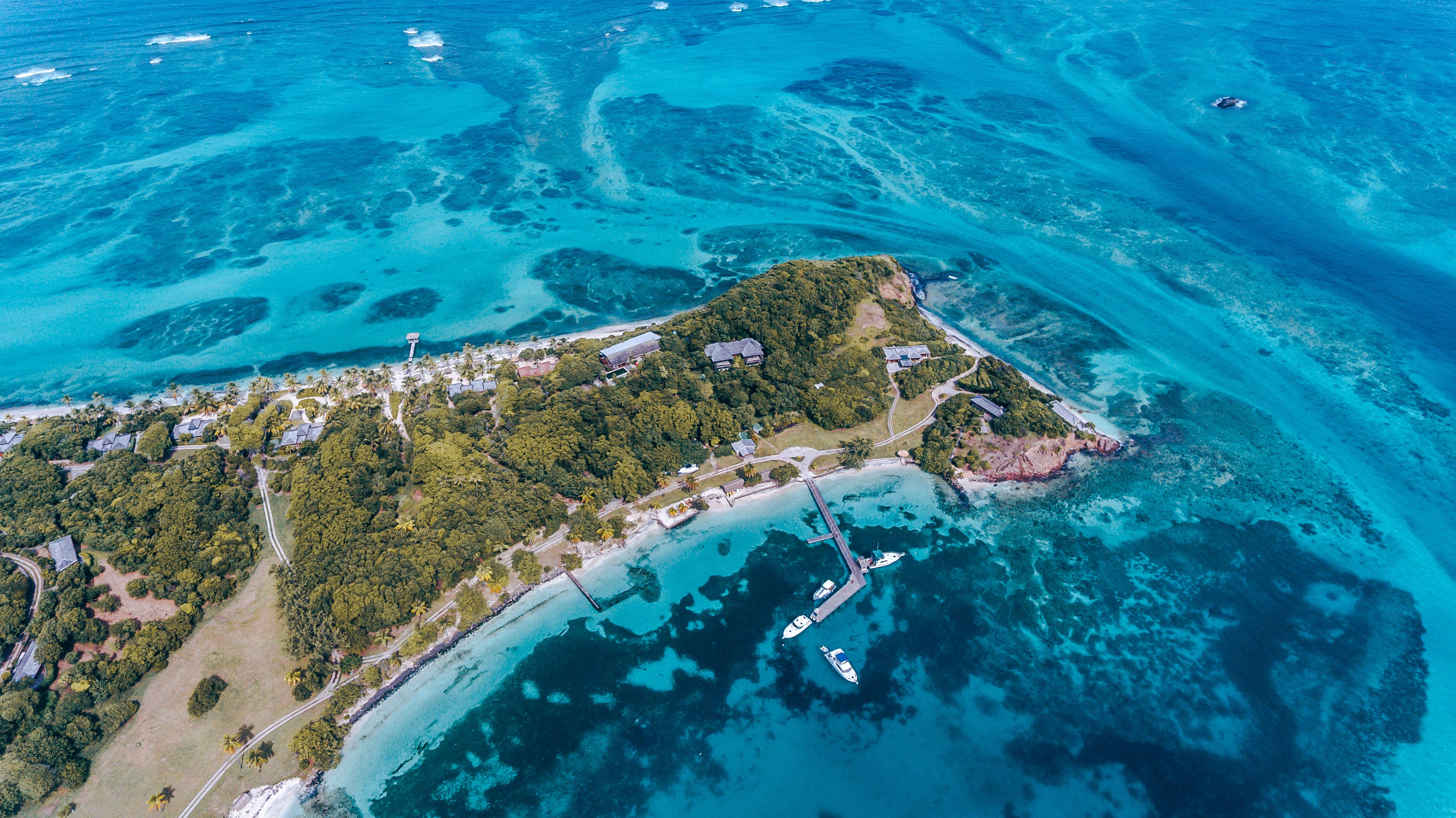St Vincent And The Grenadines, turquoise waters, coral reefs, 4K Desktop Wallpaper