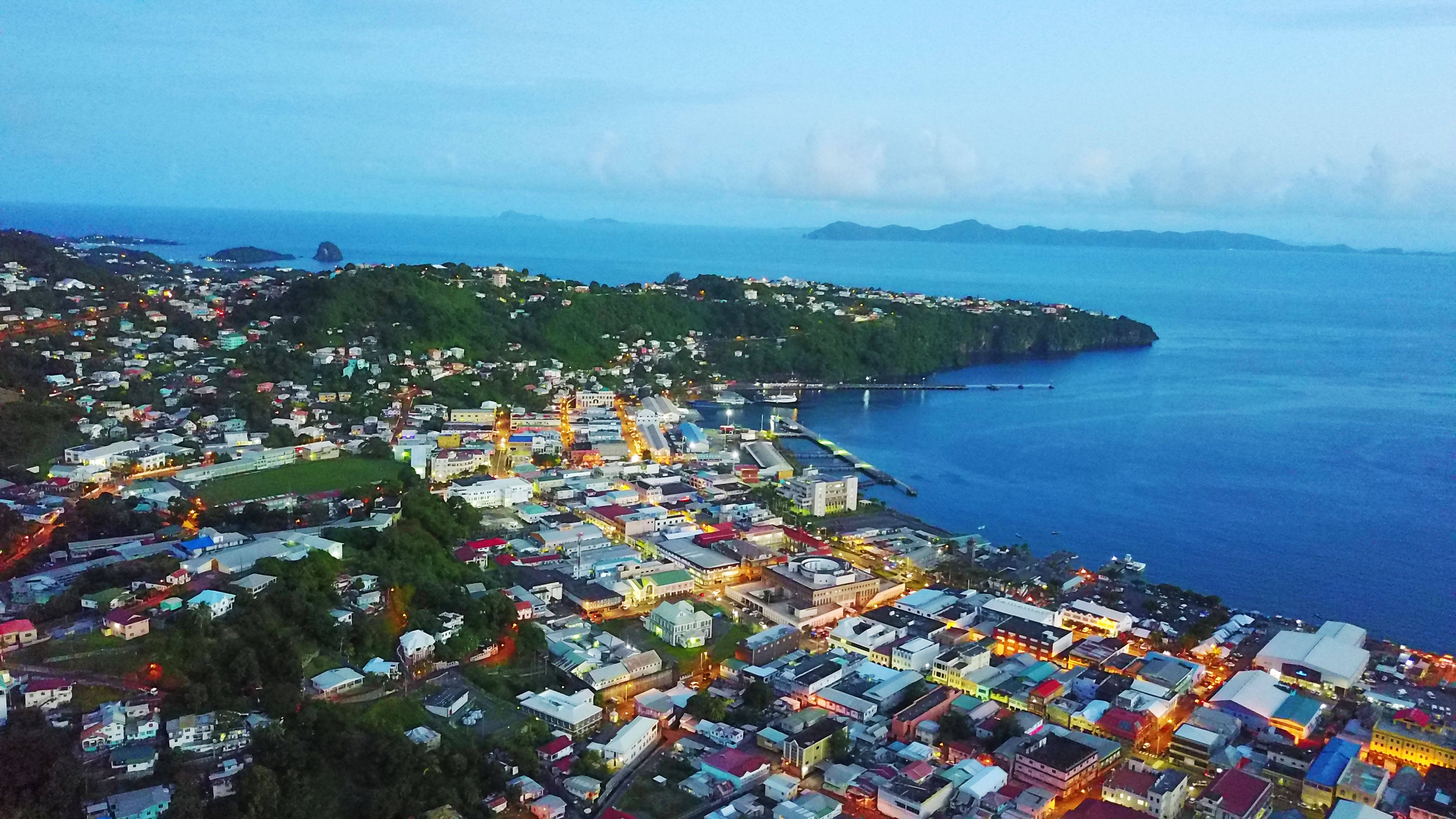 St Vincent And The Grenadines, coastal town, dusk, 4K Desktop Wallpaper
