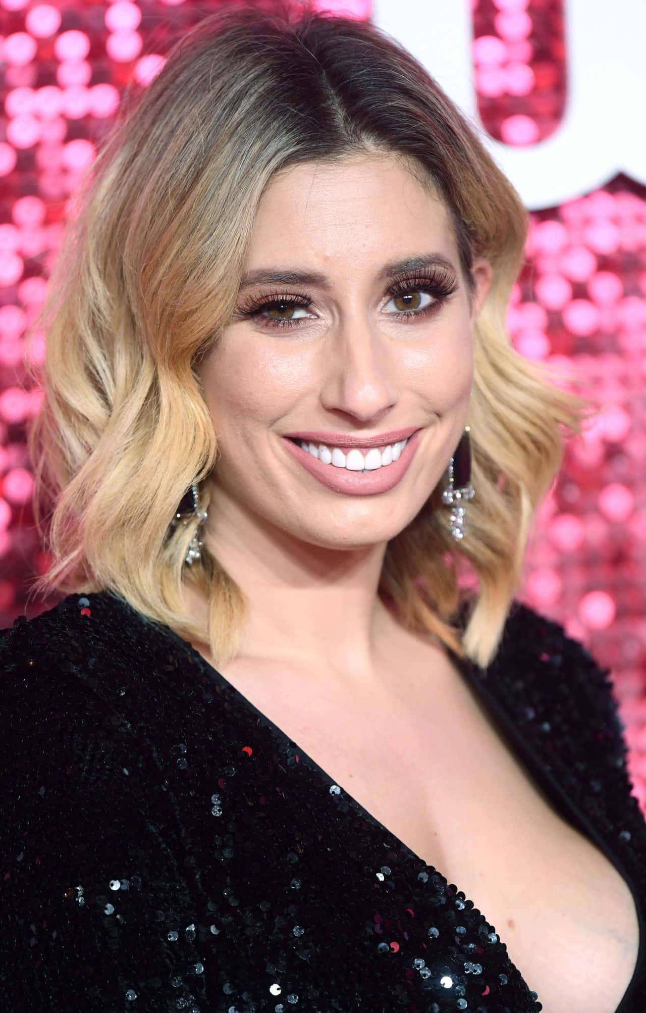 Stacey Solomon, wavy blonde hair, black sequined dress, Full HD Phone Wallpaper