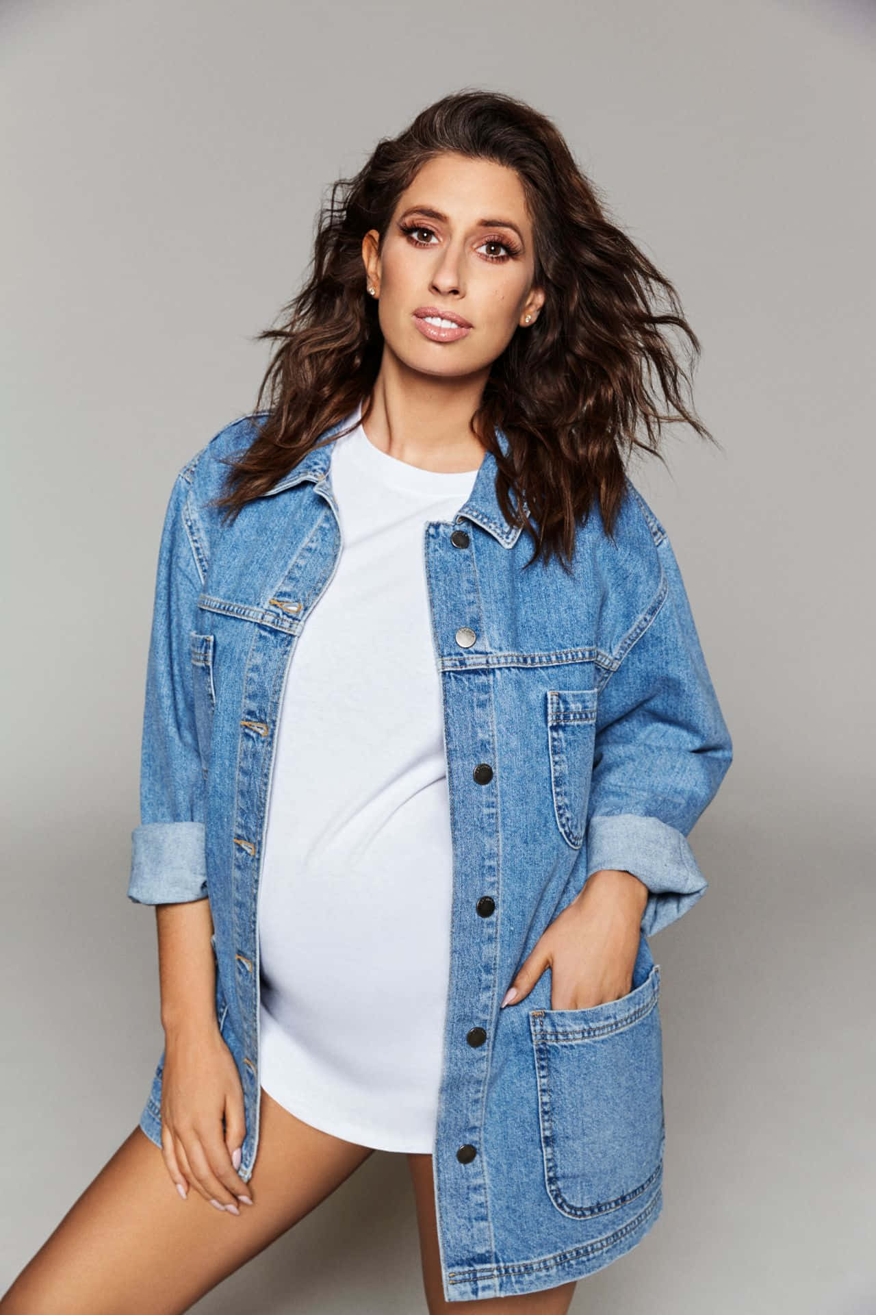 Stacey Solomon, denim jacket, pregnant woman, Full HD Phone Wallpaper