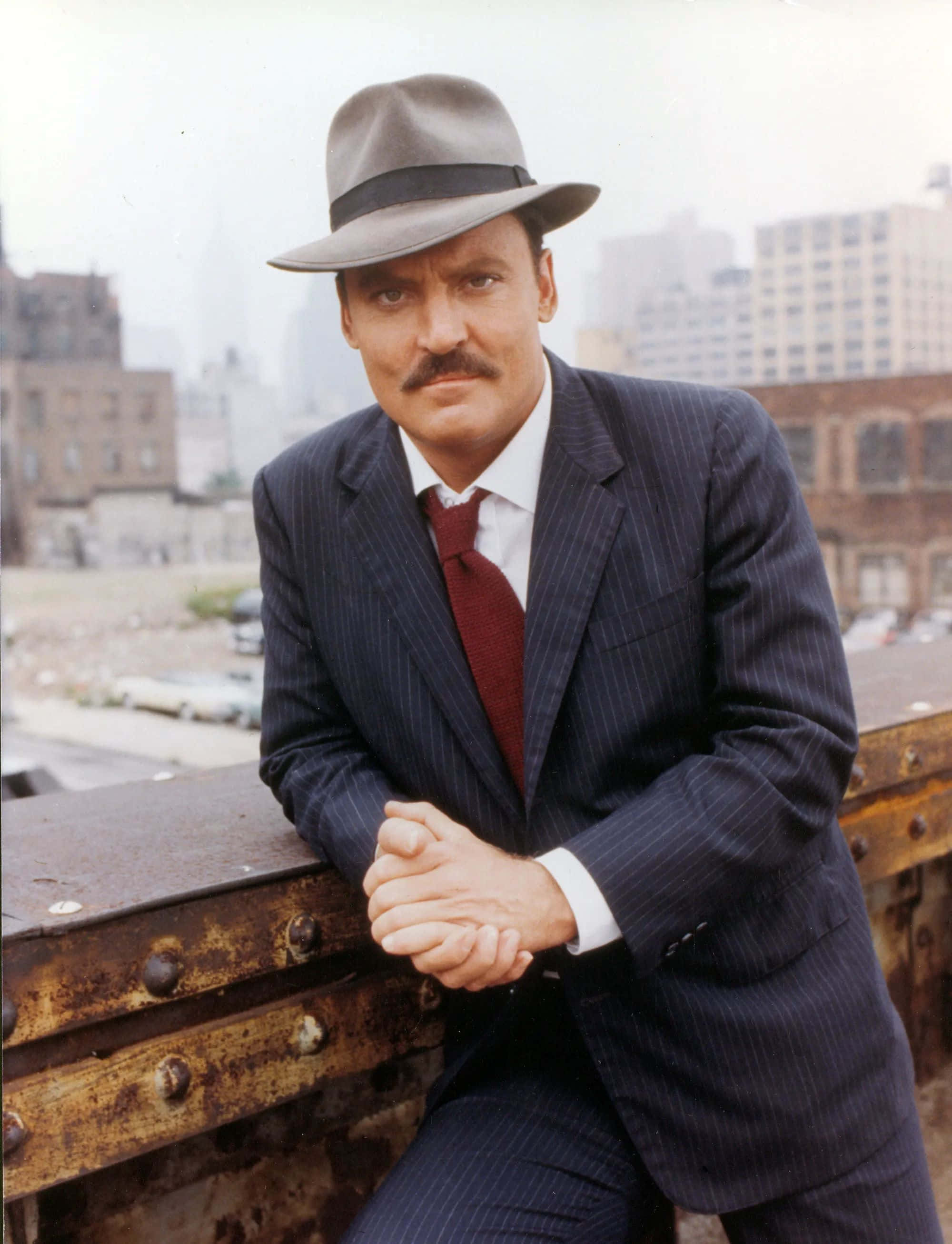 Stacy Keach, pinstripe suit, fedora, 2K Phone Wallpaper