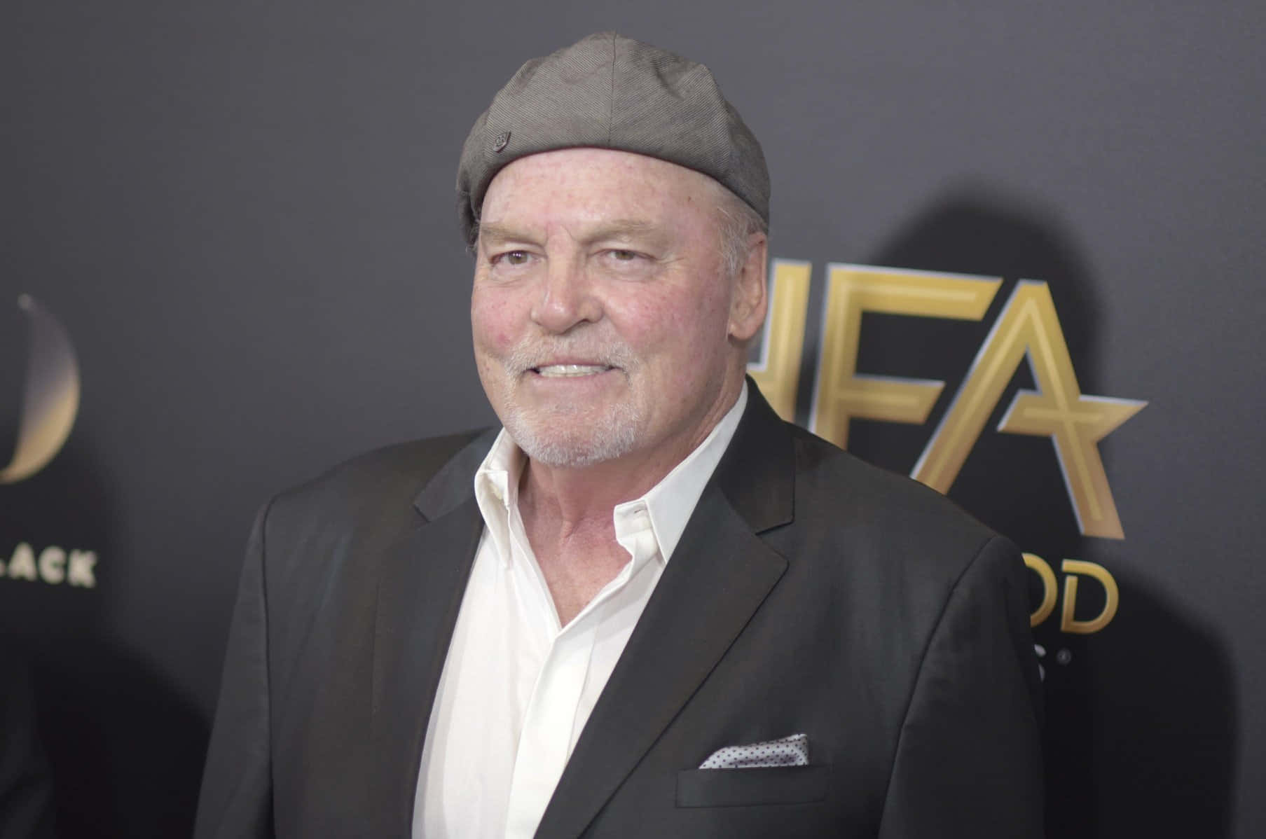 Stacy Keach, gray beard, cap, HD Desktop Wallpaper