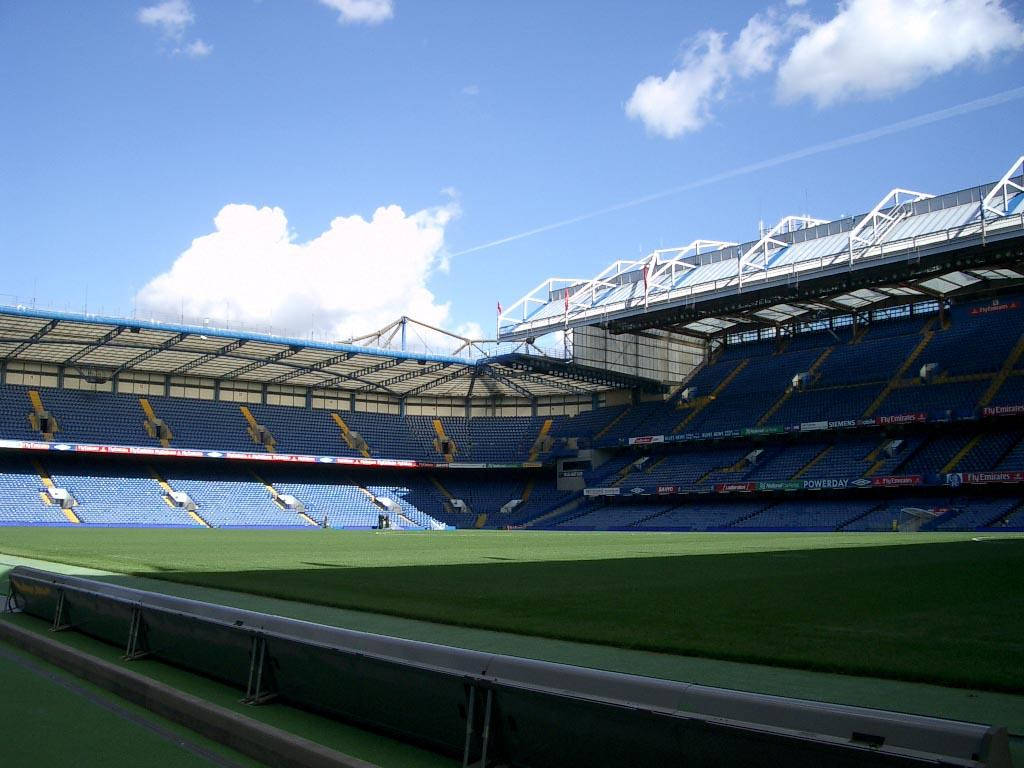 Stamford Bridge, blue seats, bright blue sky, SD Desktop Wallpaper