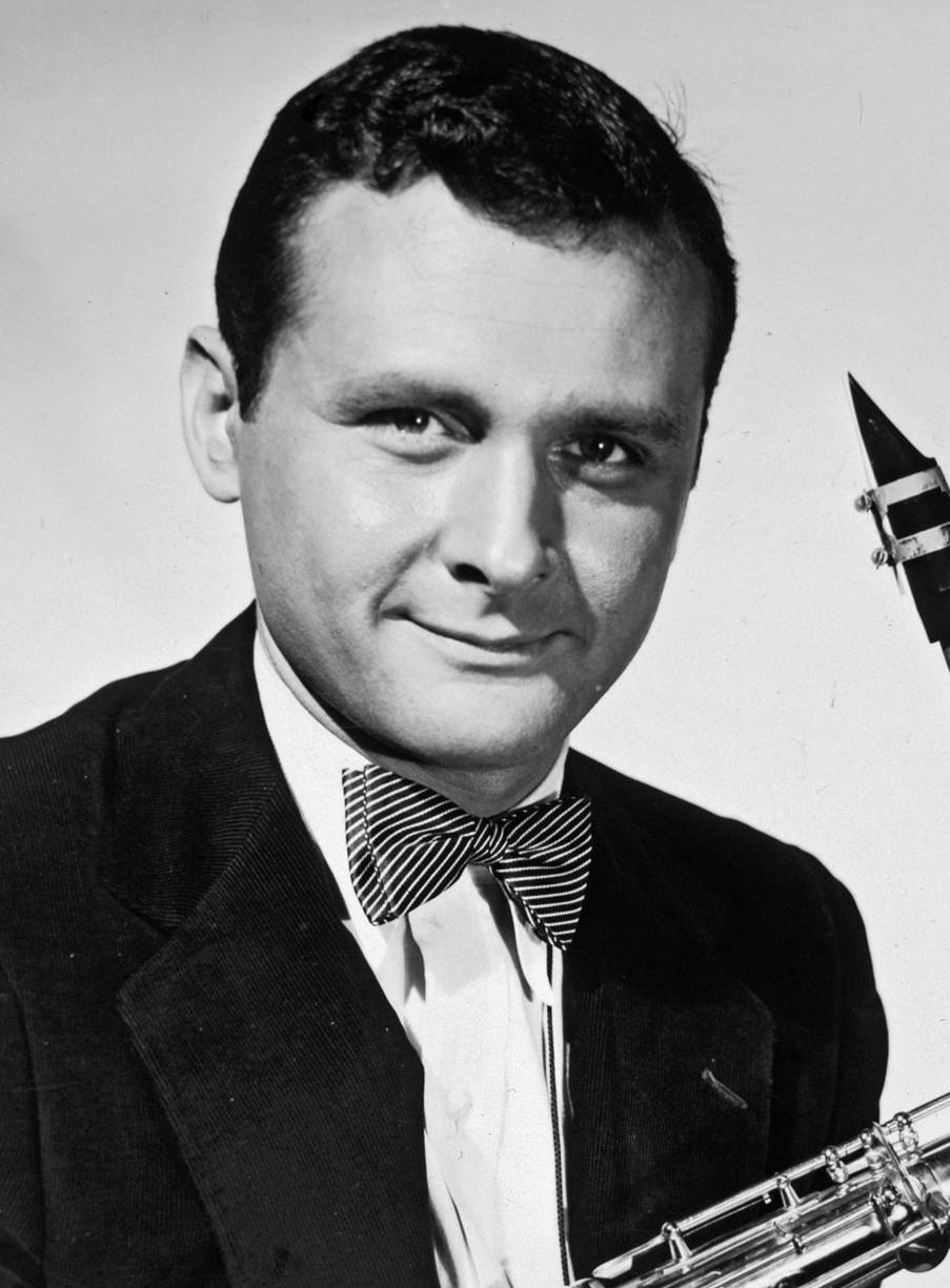 Stan Getz, saxophone, suit, SD Phone Wallpaper